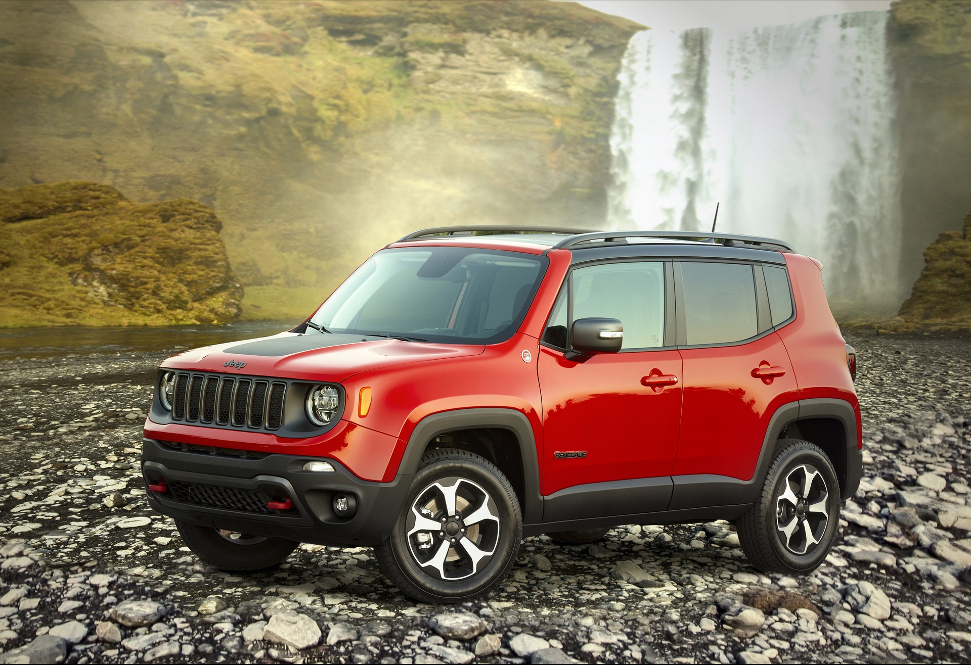 2019-Jeep-Renegade -9 2019 Jeep Renegade Gets All-New Turbocharged 1.3-Liter Engine In US