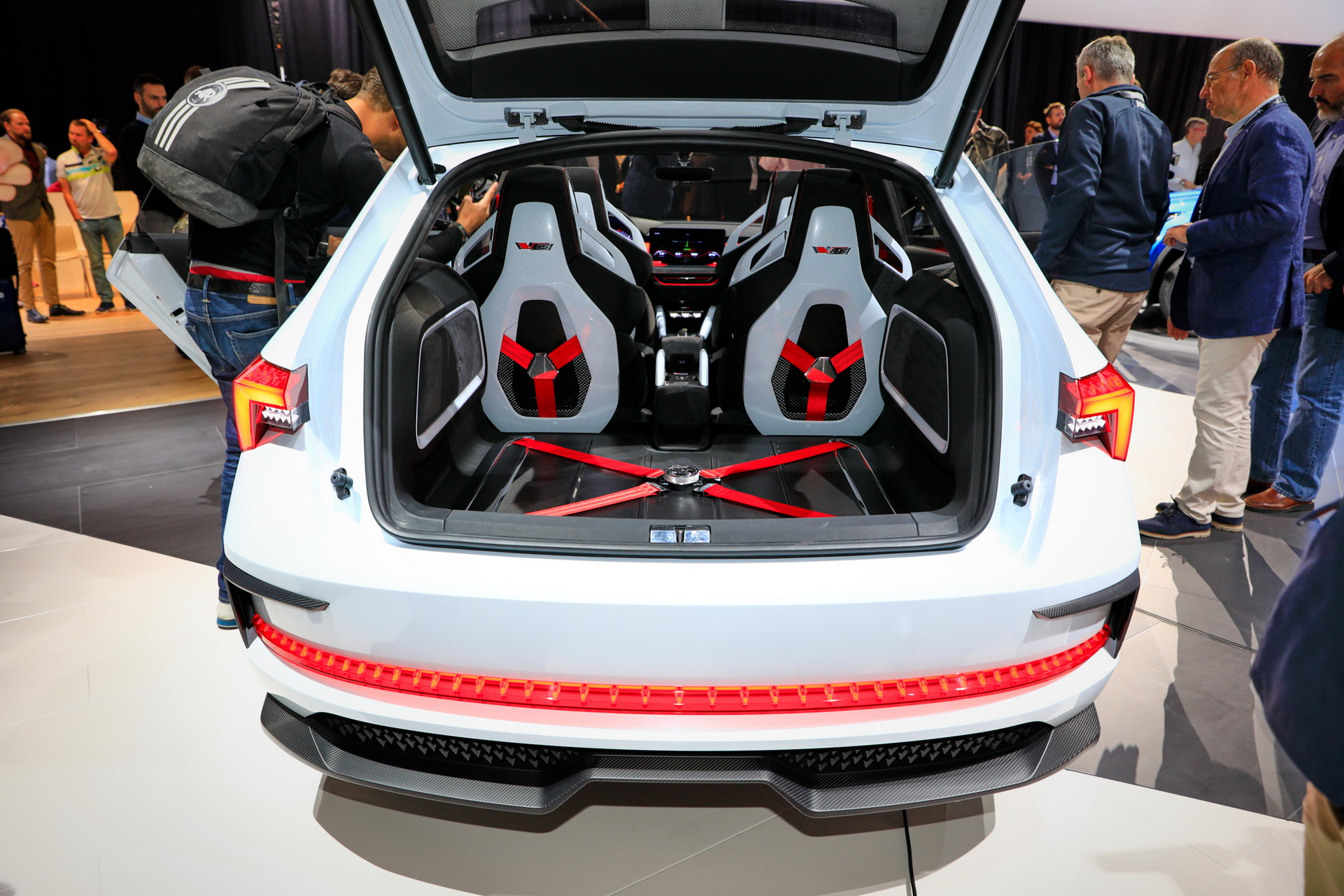 Skoda 23 2018 Paris Auto Show Gallery: Skoda & Seat