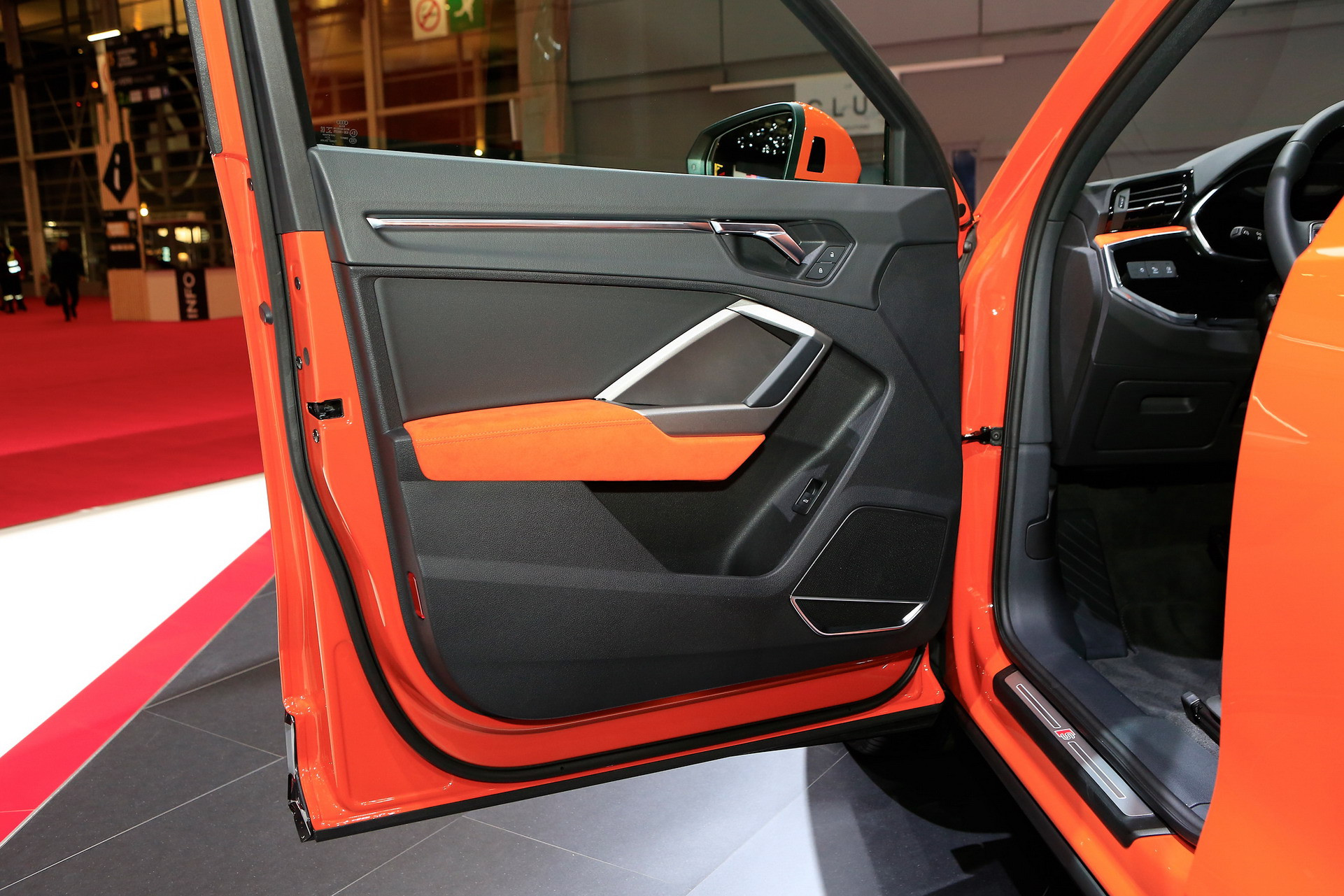 Audi 61 2018 Paris Auto Show Gallery: Audi