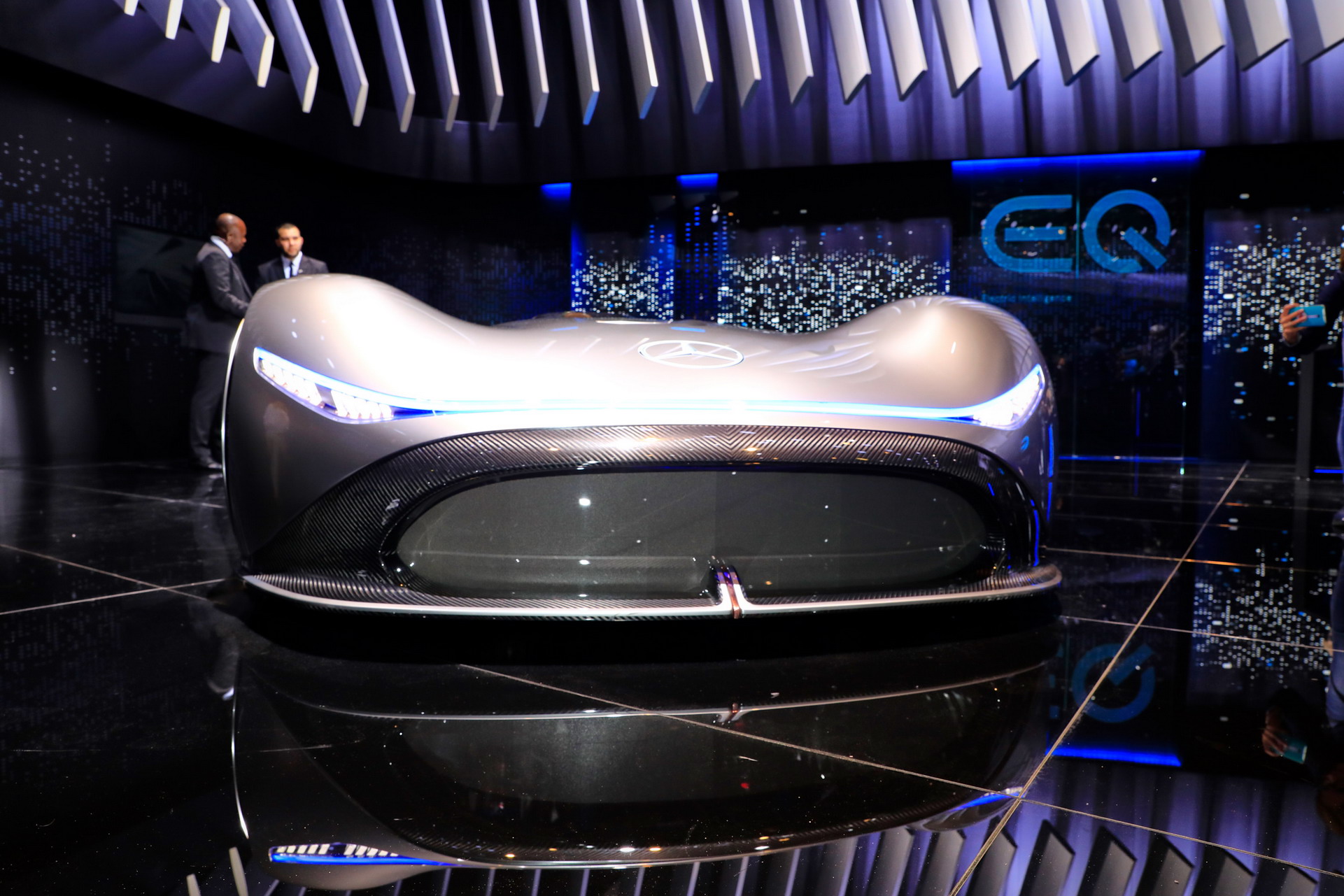 Mercedes B118 2018 Paris Auto Show Gallery: Mercedes-Benz