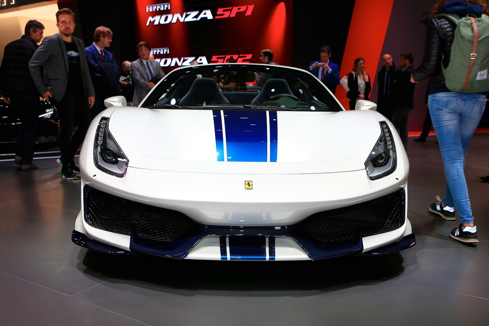Ferrari 5 2018 Paris Auto Show Gallery: Ferrari