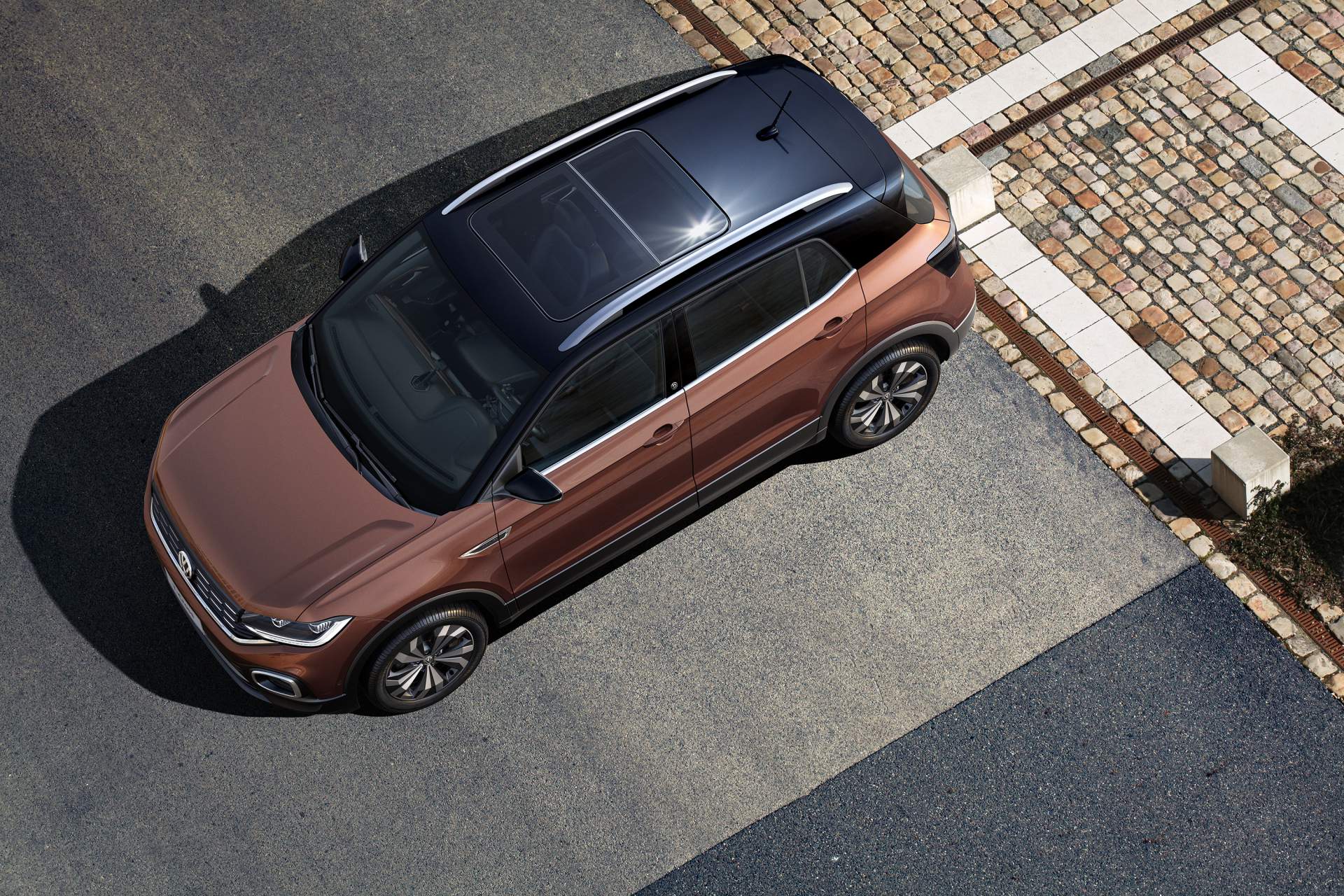 China’s VW T-Cross Has Tiguan-Like Face, See How South America’s Model Looks Too