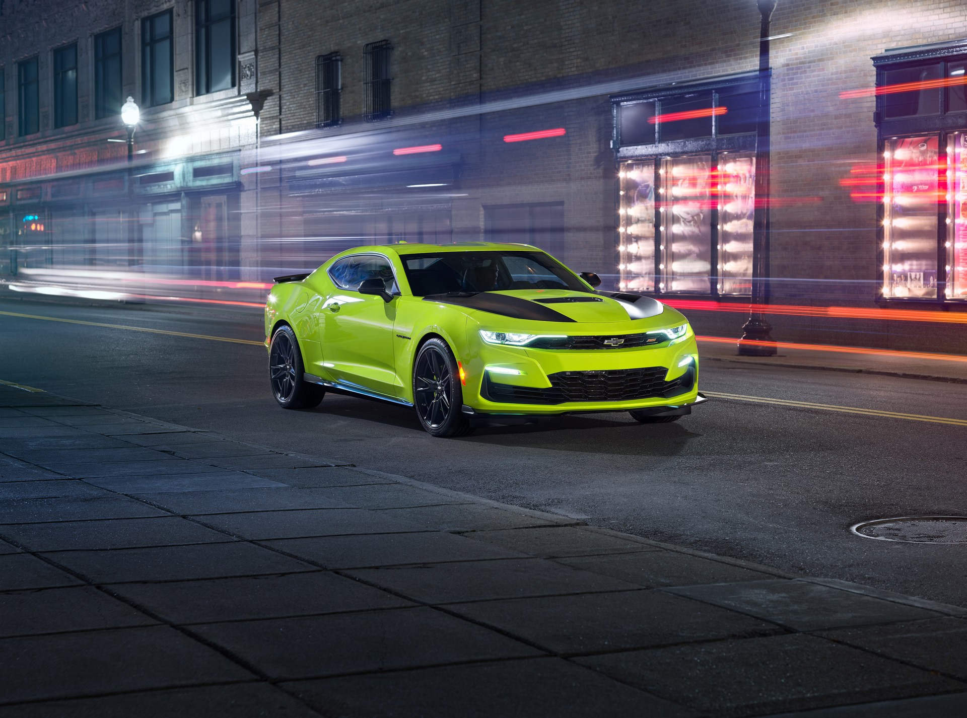 2018-SEMA-Chevrolet-Camaro-Shock-021 Chevrolet Reportedly Rushing To Change The Camaro’s Front Fascia
