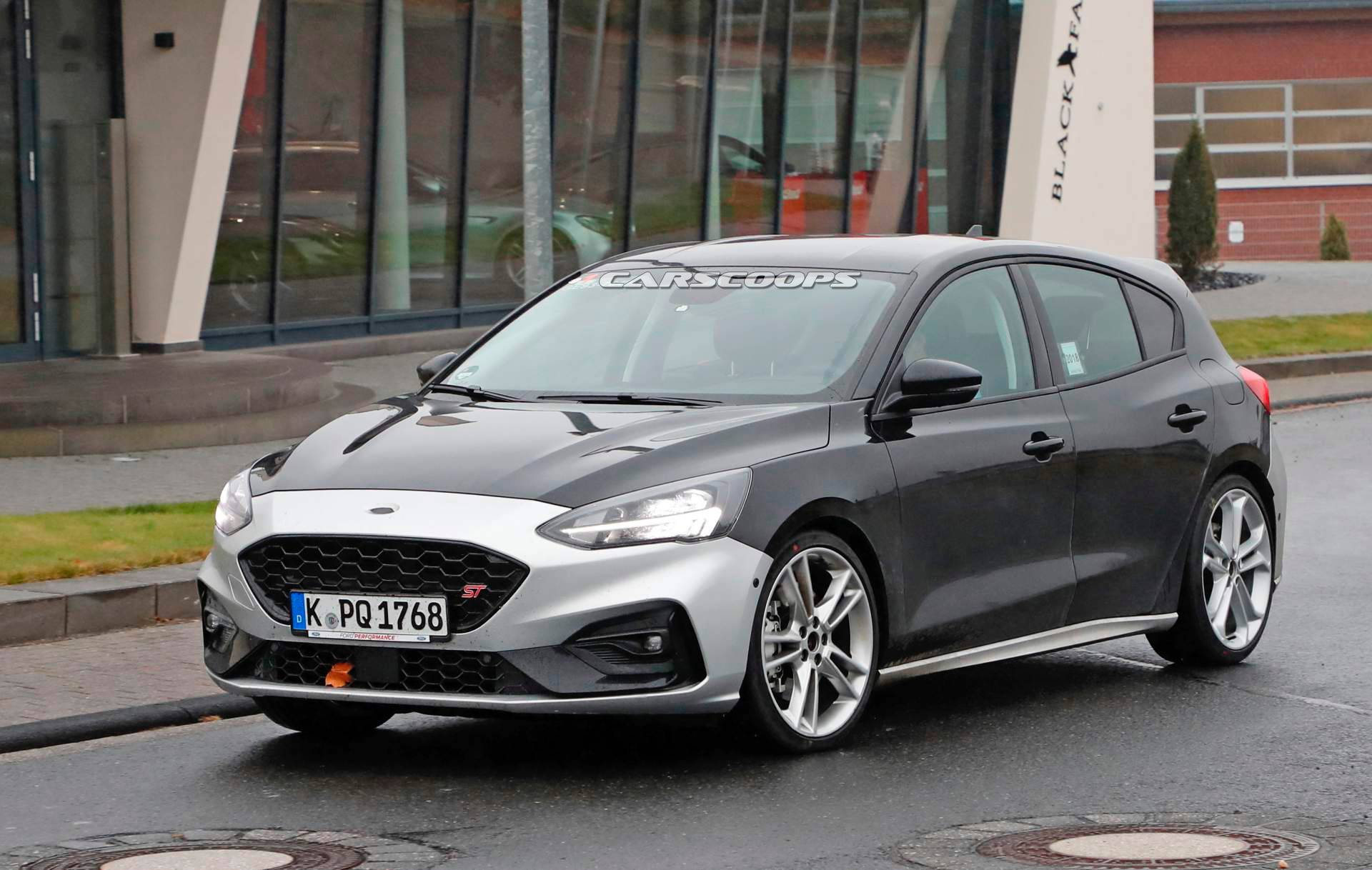 2019 Ford Focus ST spy shots 13 2019 Ford Focus ST: Here It Is In Production Form, Interior Included