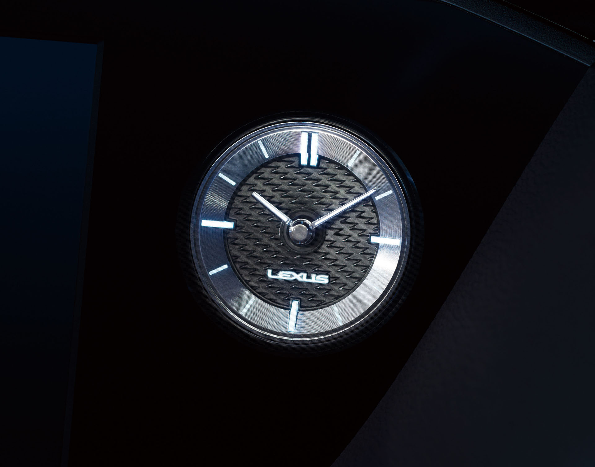 2019-lexus-es-jdm-48 2019 Lexus ES Launches In Japan Complete With Digital Mirrors