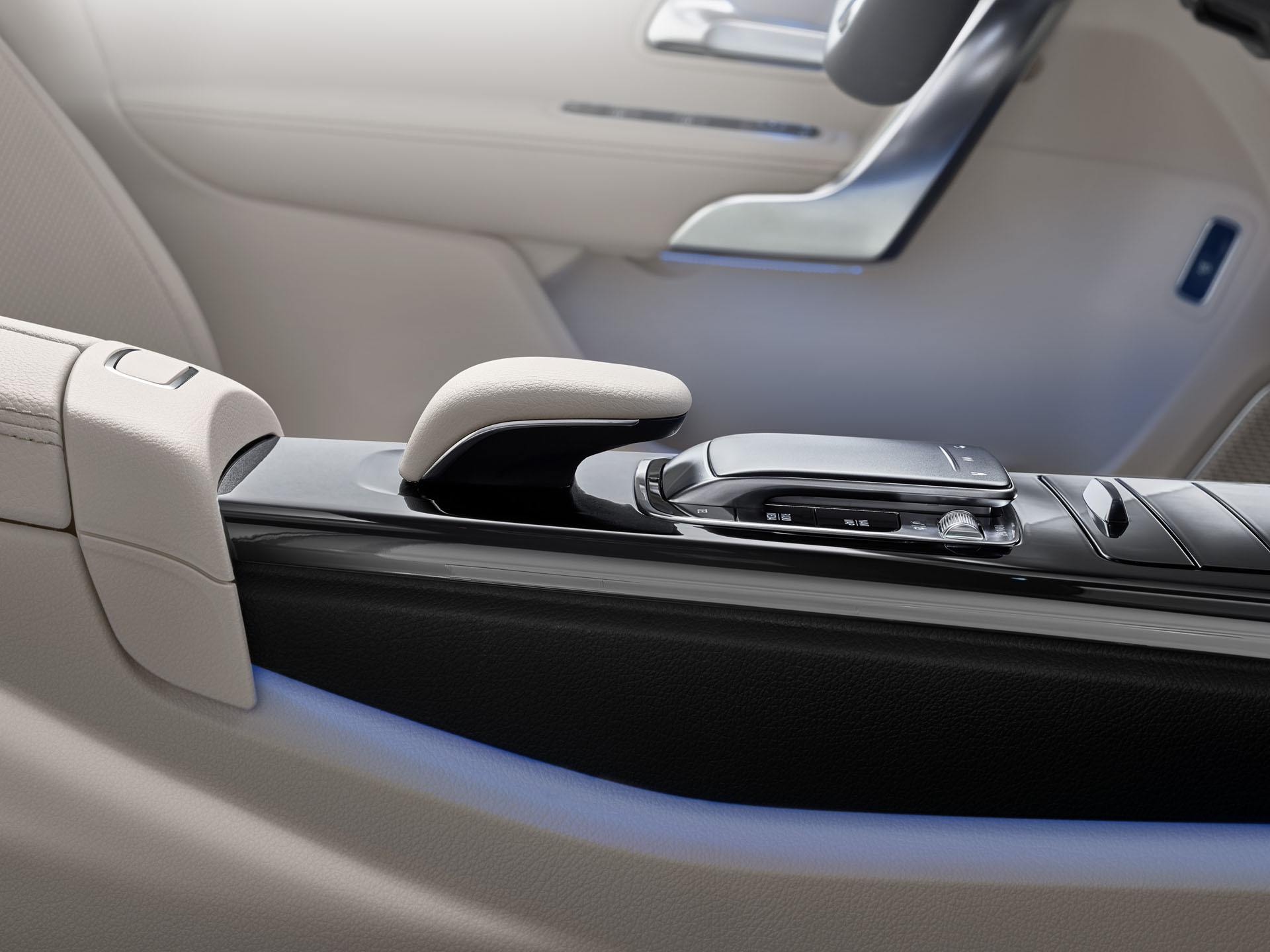 Mercedes-Benz A-Klasse Limousine, V 177, 2018 // Mercedes-Benz A 2019 Mercedes A-Class Sedan Fits A Whole Lot Of Style Into Its Compact Shape