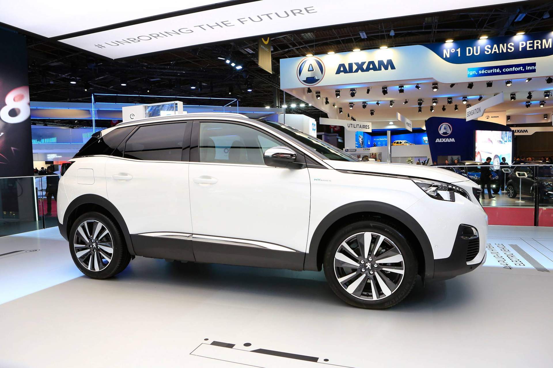 Auto Salon Paris / Mondial Paris Motor Show 2018, France, Paris, 02 Peugeot 3008 GT Hybrid4 Brings Long-Awaited AWD Capability To Compact Crossover