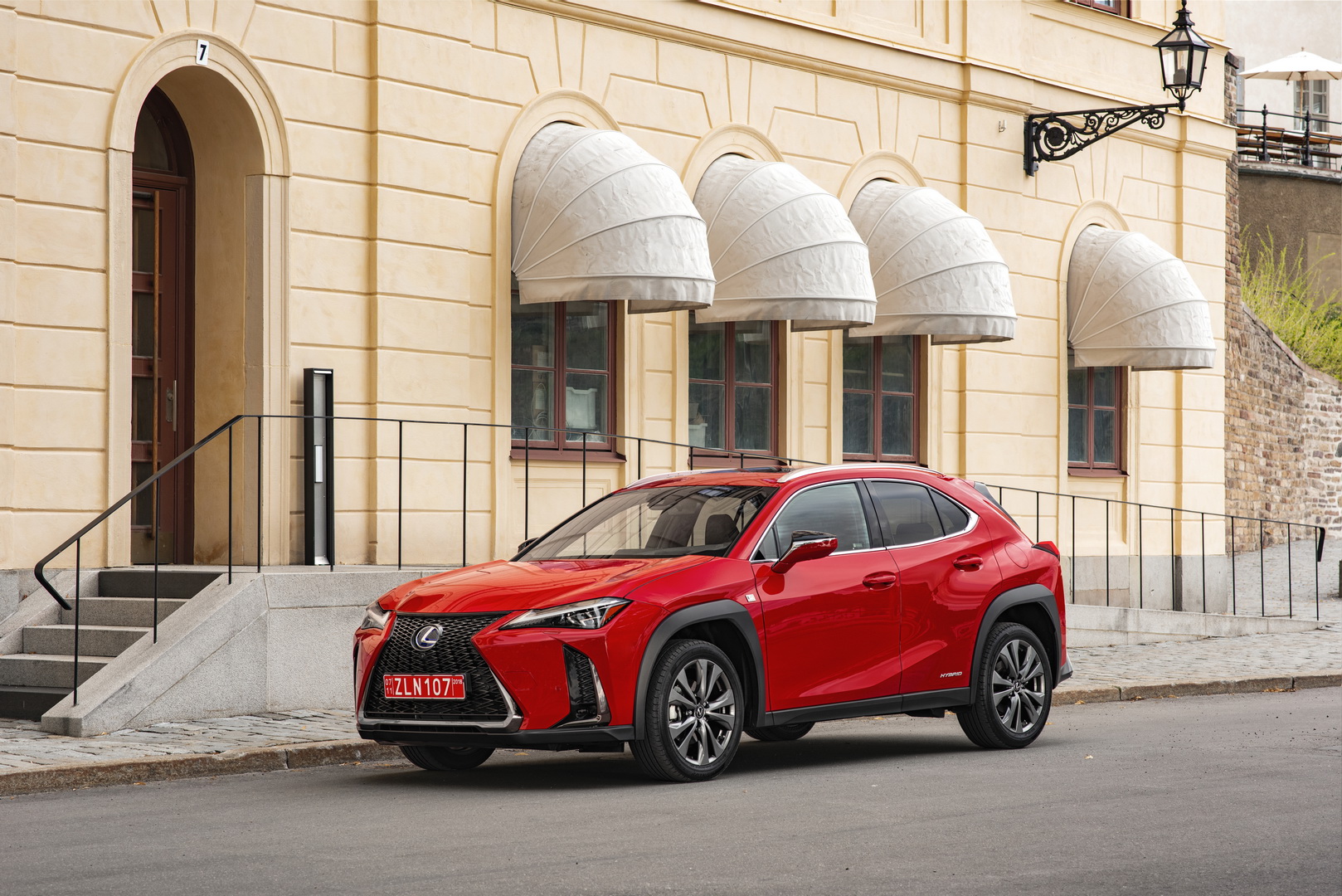 2019 lexus ux 2 Lexus UX Pricing Starts From £29,900 In UK, AWD Is Optional