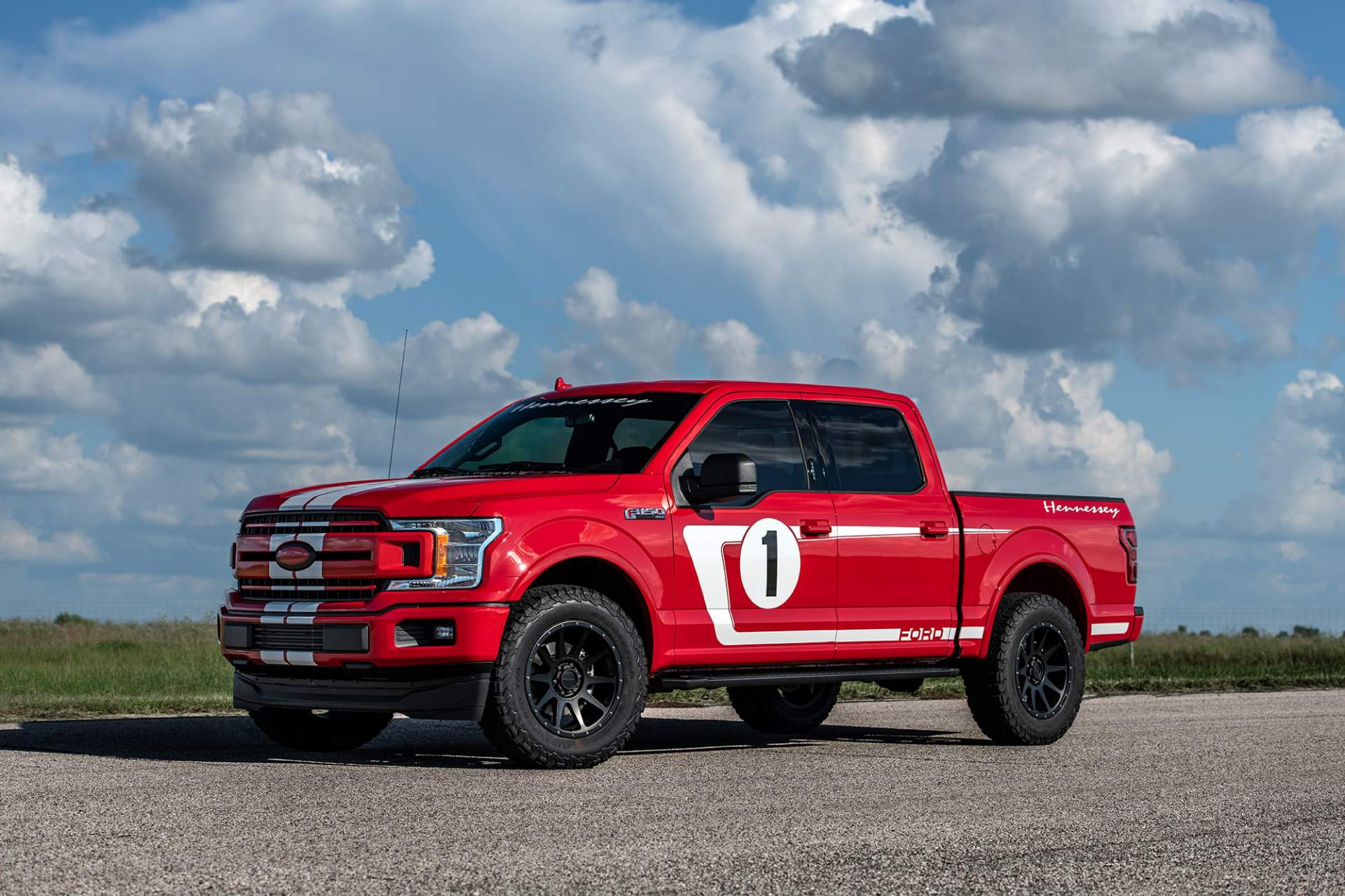 Hennessey Ford F-150 Heritage Edition 1 Hennessey’s Heritage Edition F-150 Packs More Power Than Ford GT Supercar