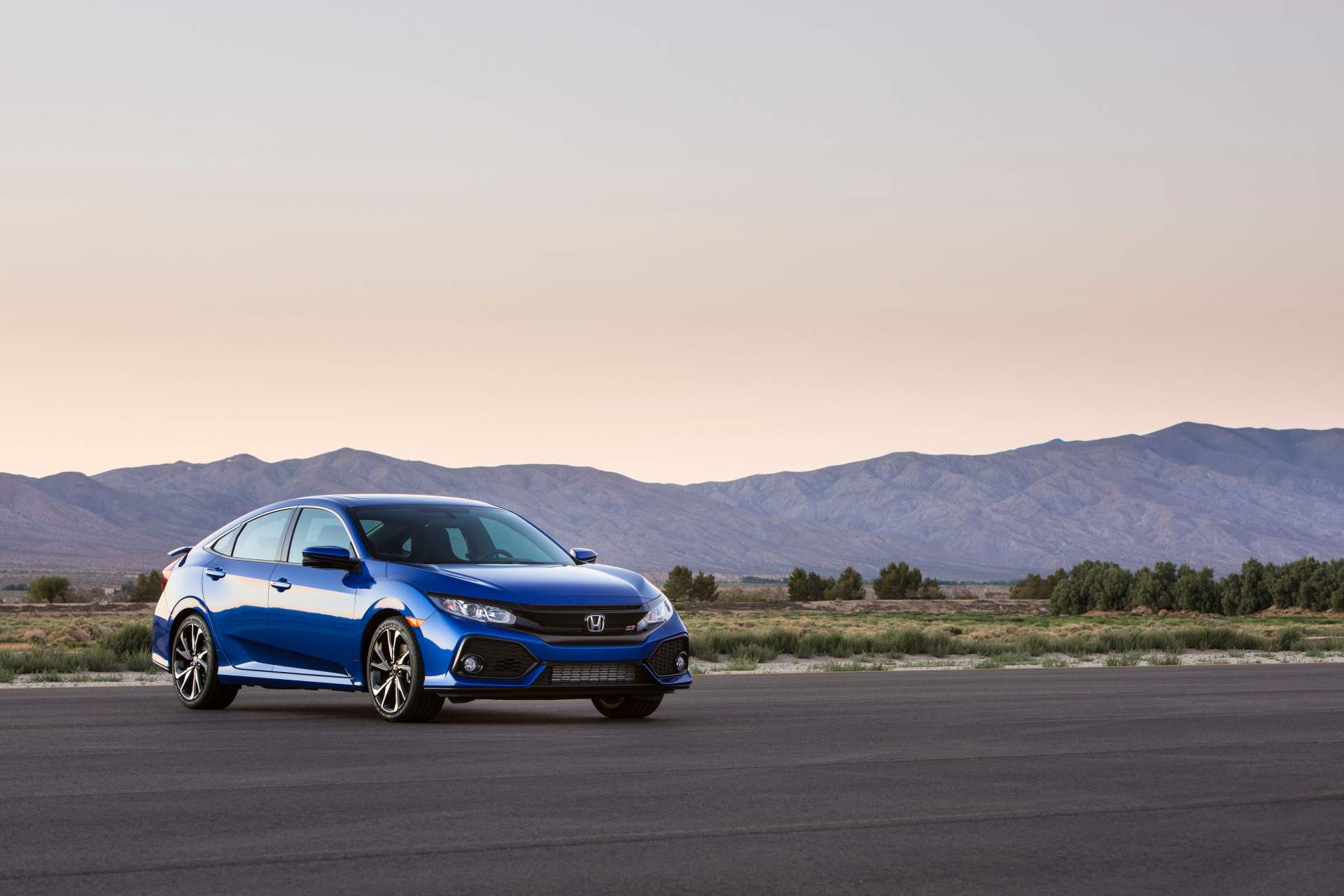 2019 Honda Civic Si Sedan 2019 Honda Civic Si Models Bring Minor Updates And $200 Price Hike