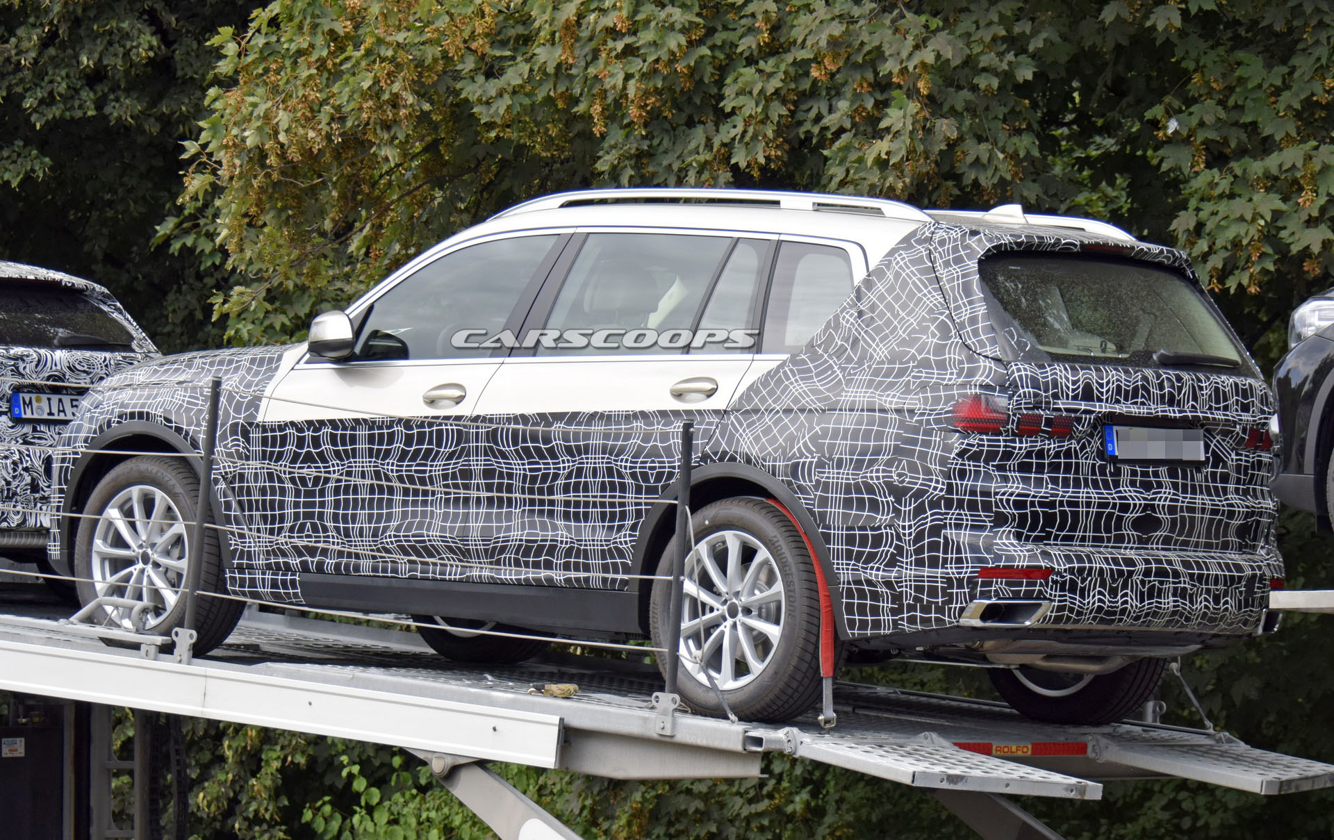 BMW-X7-6 This Is Our First Look At The All-New BMW X7