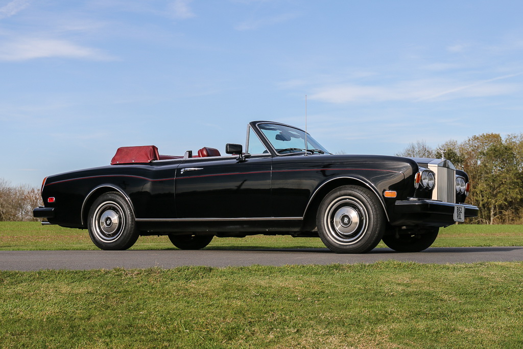 rolls royce corniche sinatra auction 11 Frank Sinatra’s 1984 Rolls-Royce Corniche Convertible Getting Auctioned Off