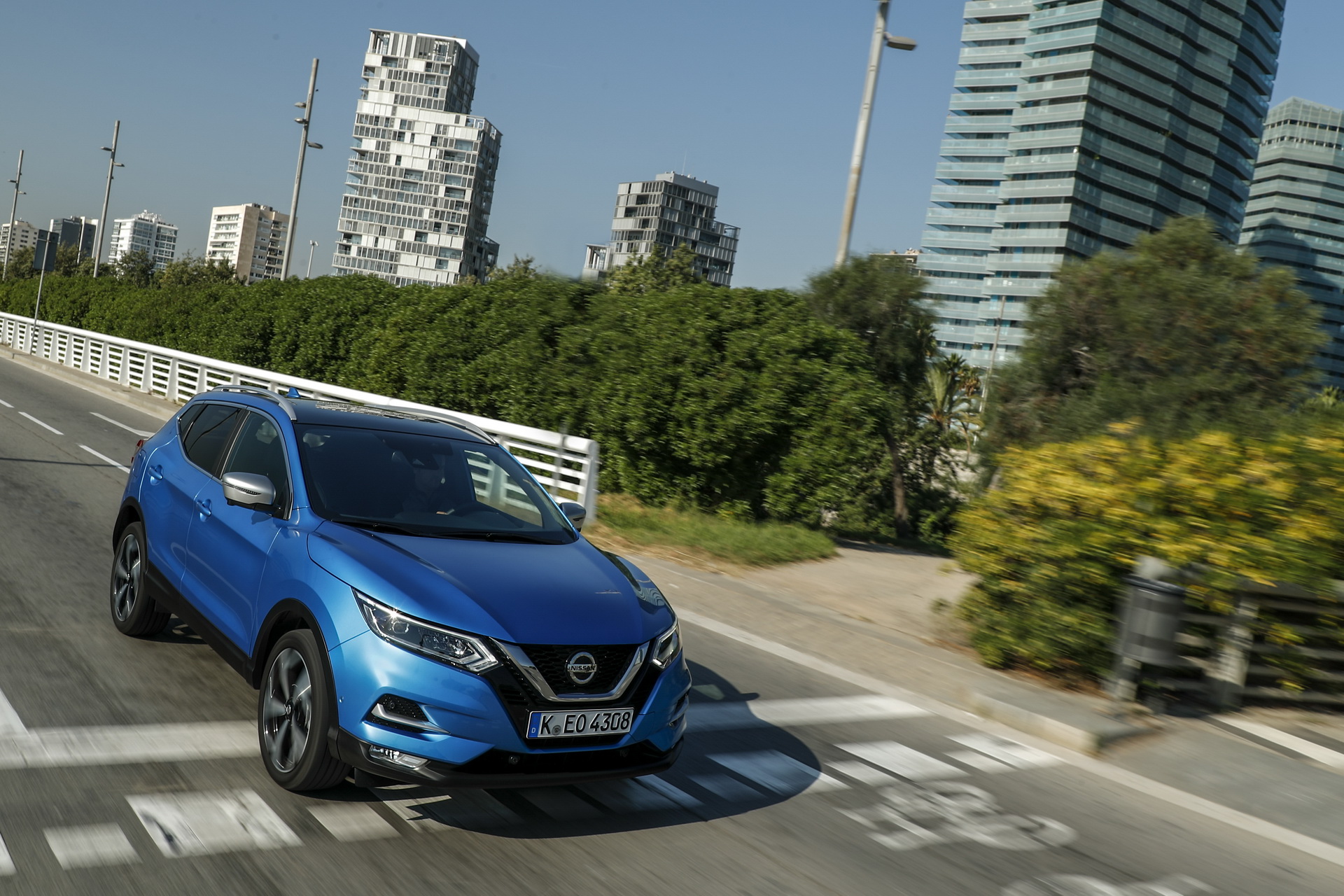 2019-Nissan-Qashqai-22 2019 Nissan Qashqai Gets New Turbo Petrol Units, DCT ‘Box And Infotainment System