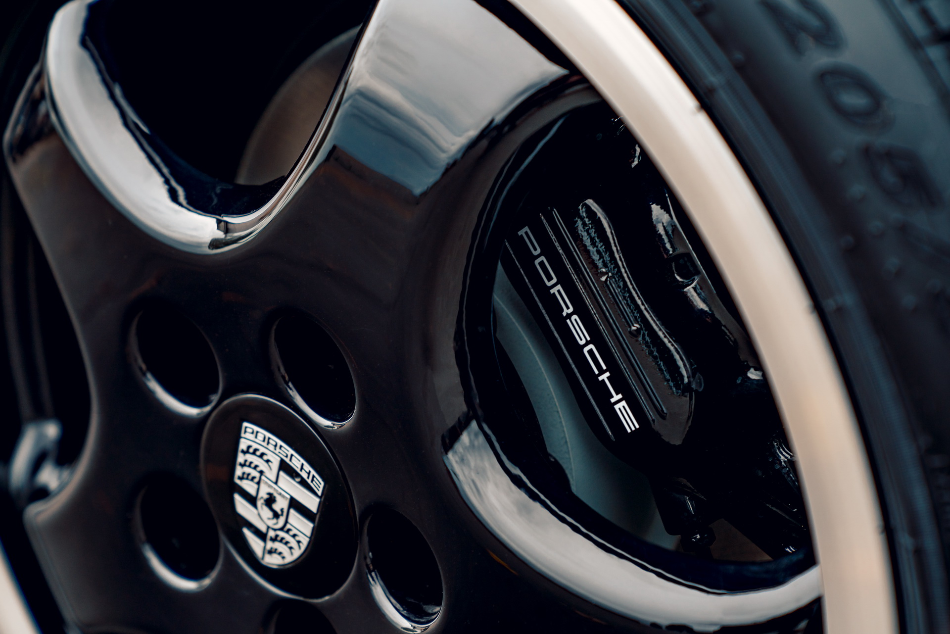 Porsche-Classic-UK-12 Porsche To Sell 20 Perfectly Restored Special Edition Models