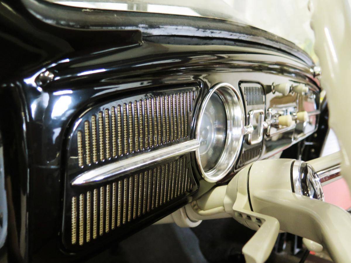 VW-Beetle-23-Miles-13 This 23-Mile Volkswagen Beetle Has A Crazy $1 Million Asking Price