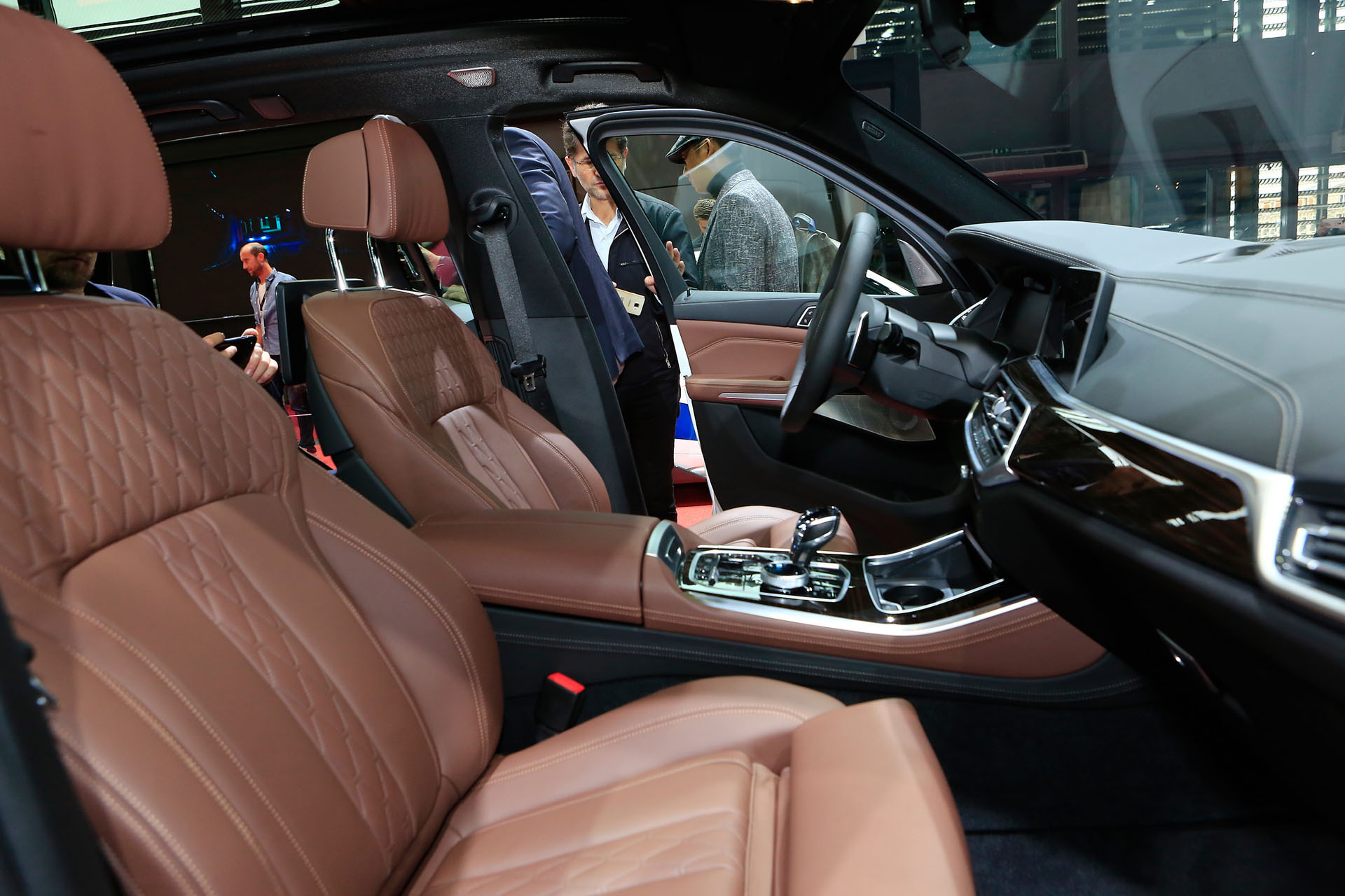 Auto Salon Paris / Mondial Paris Motor Show 2018, France, Paris, 02 2019 BMW X5 Arrives In Paris Bigger And Better Than Ever