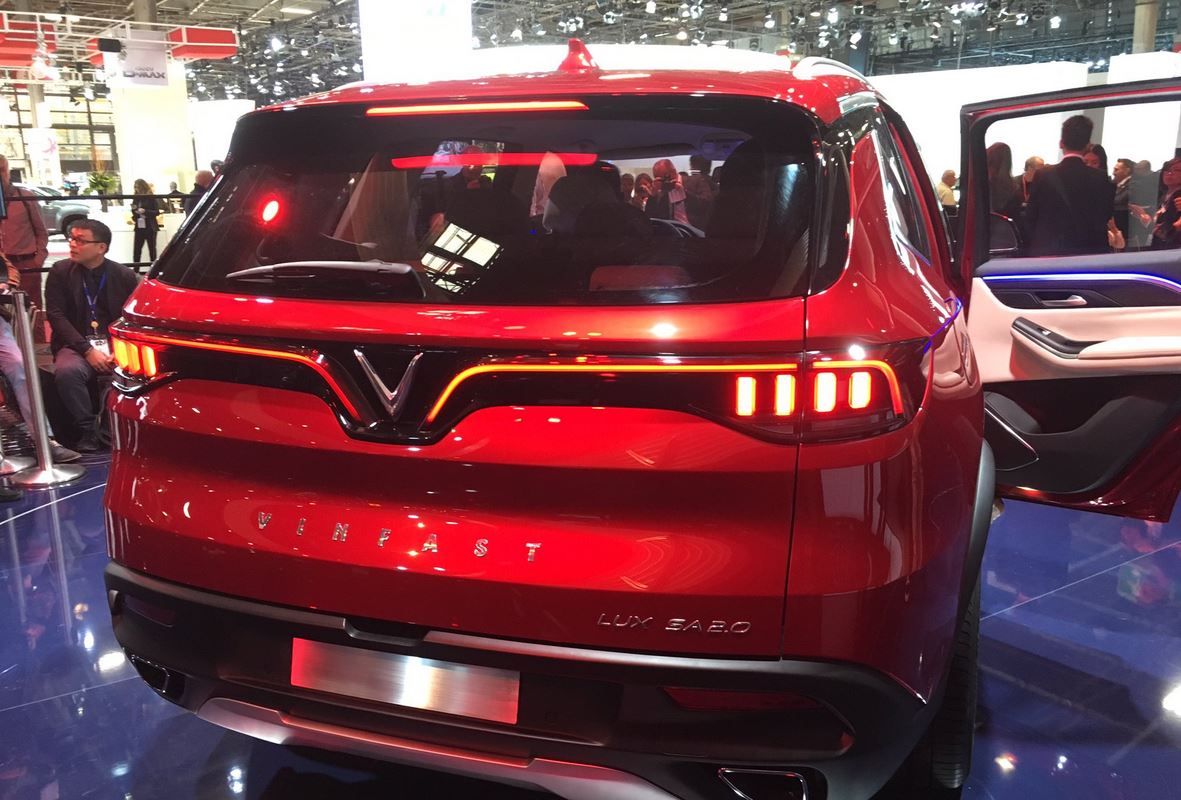vinfast suv sedan paris debuts 10 VinFast Details LUX SA2.0 SUV and A2.0 Sedan In Paris