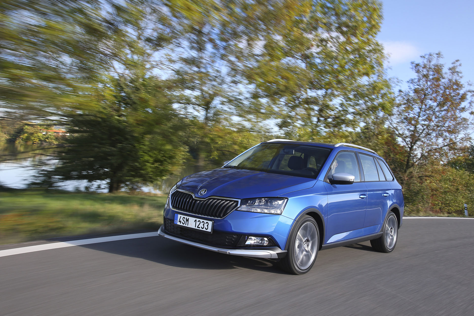 181012-SKODA-FABIA-COMBI-SCOUTLINE-1 Skoda Beefs Up Fabia Combi With New Scoutline Version