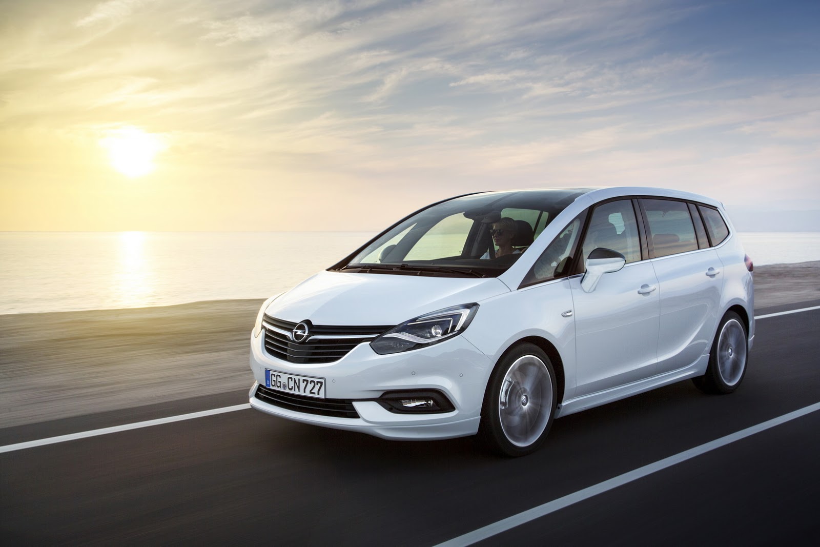 Opel-Recalls-Germany-1 Germany Forces Opel To Recall 100,000 Cars In Diesel Probe