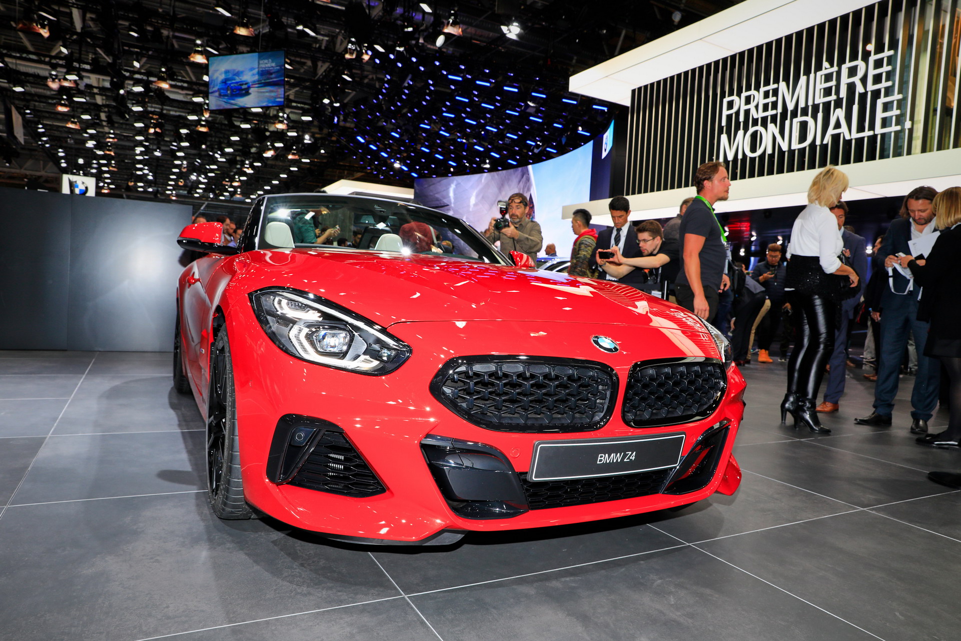 BMW 184 2018 Paris Auto Show Gallery: BMW