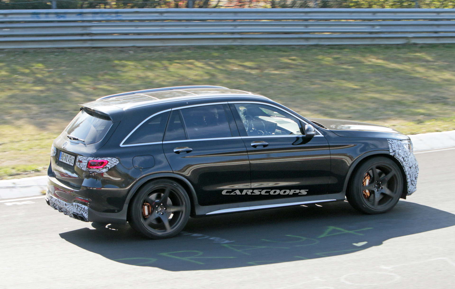 2019 mercedes amg glc63 facelift spy 7 2020 Mercedes-AMG GLC 63 Gets A Mild Makeover, Coming Next Year