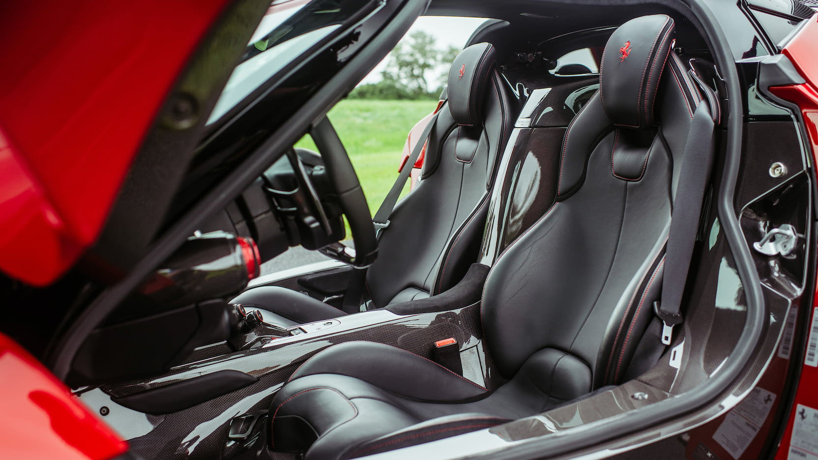 2014 FERRARI LAFERRARI Kissimmee Auction 25 Place The Winning Bids And Take Home This Matching LaFerrari & Aperta Duo