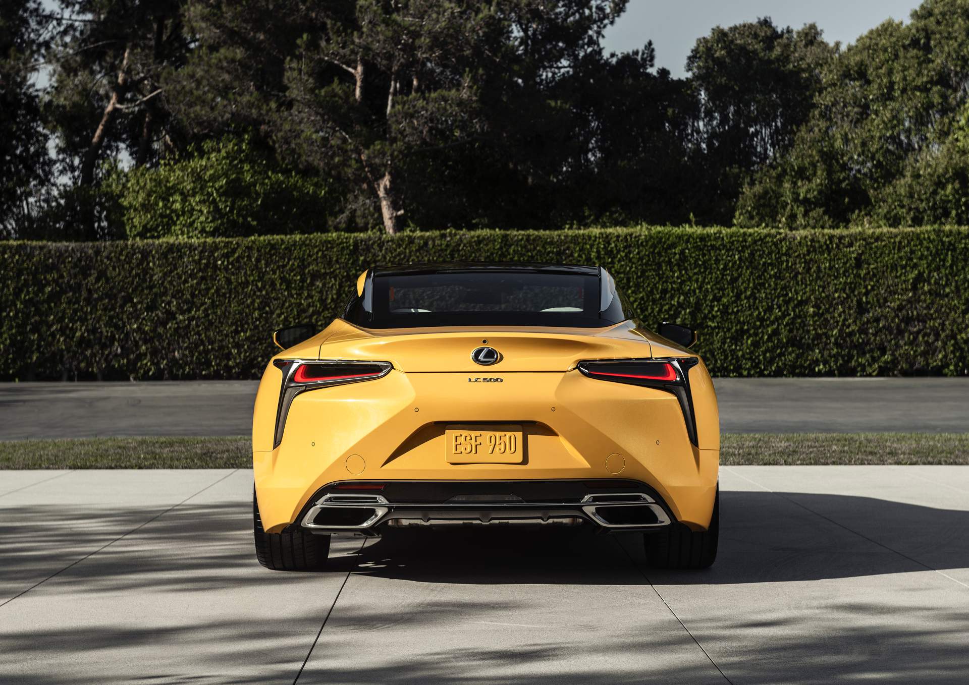 2019 Lexus LC 500 Inspiration Concept 16 2019 Lexus ES Custom Concept Has A Wine Cellar In Its Trunk