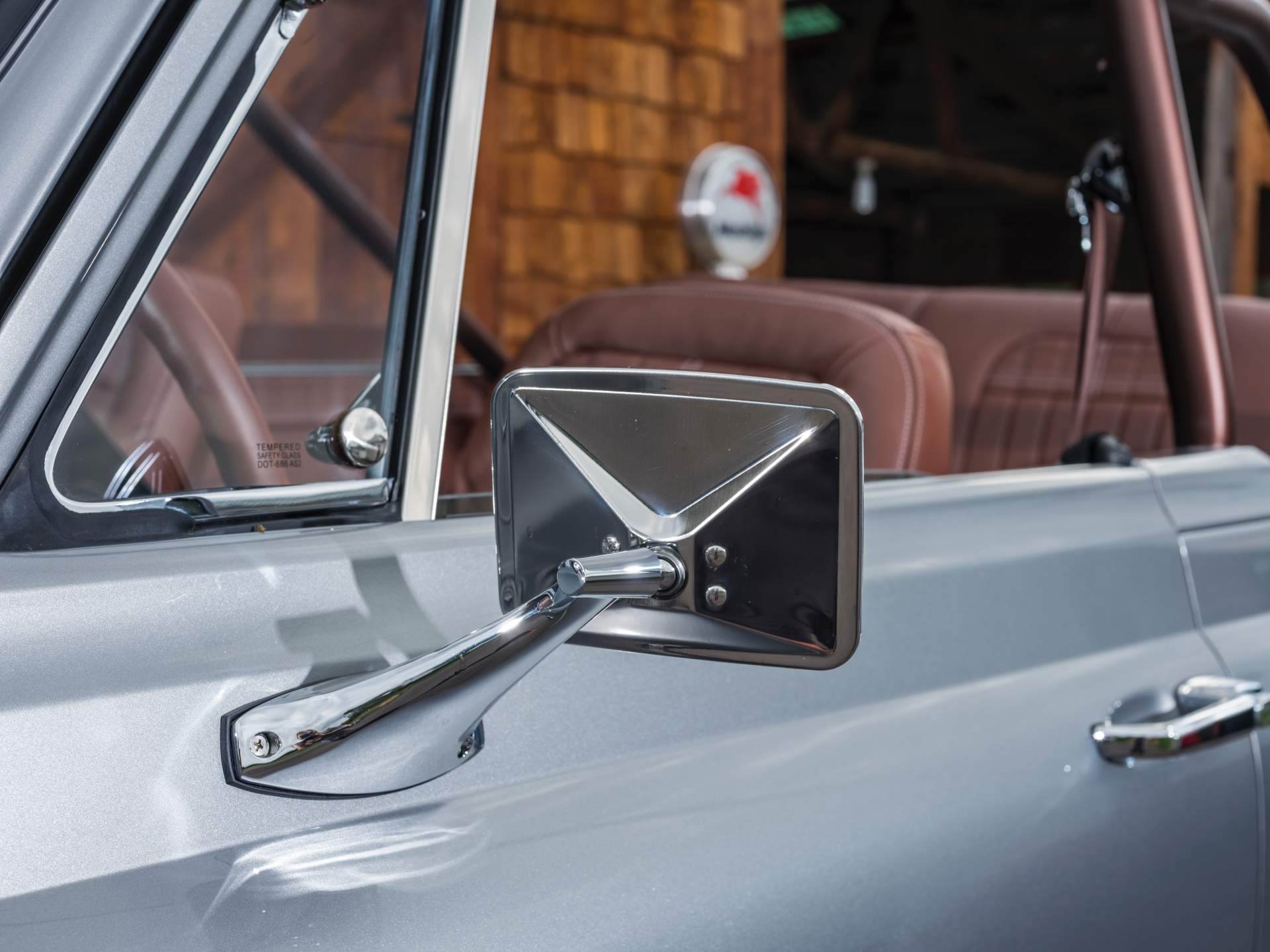 1971 Chevrolet K5 Blazer Seaker by Ringbrothers 4 Ringbrothers’ First SUV Is An LS3-Powered 1971 Chevy K5 Blazer
Restomod