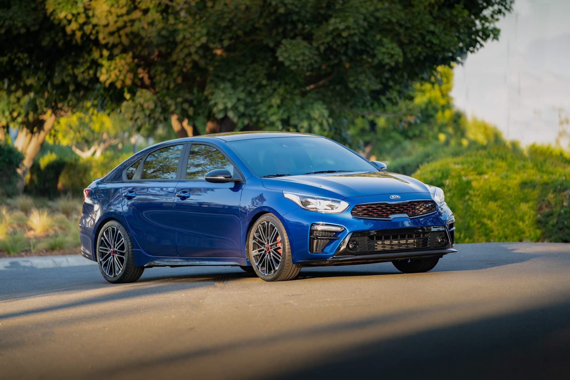2020 Forte GT 2020 Kia Forte GT Shows Its Two Flavors At SEMA