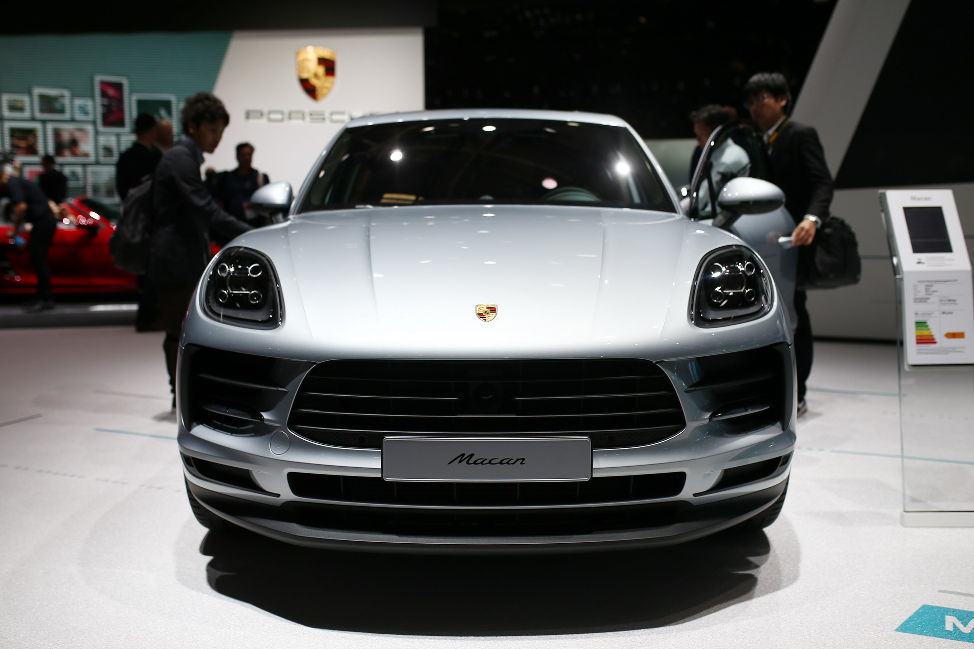 Porsche 10 2018 Paris Auto Show Gallery: Porsche