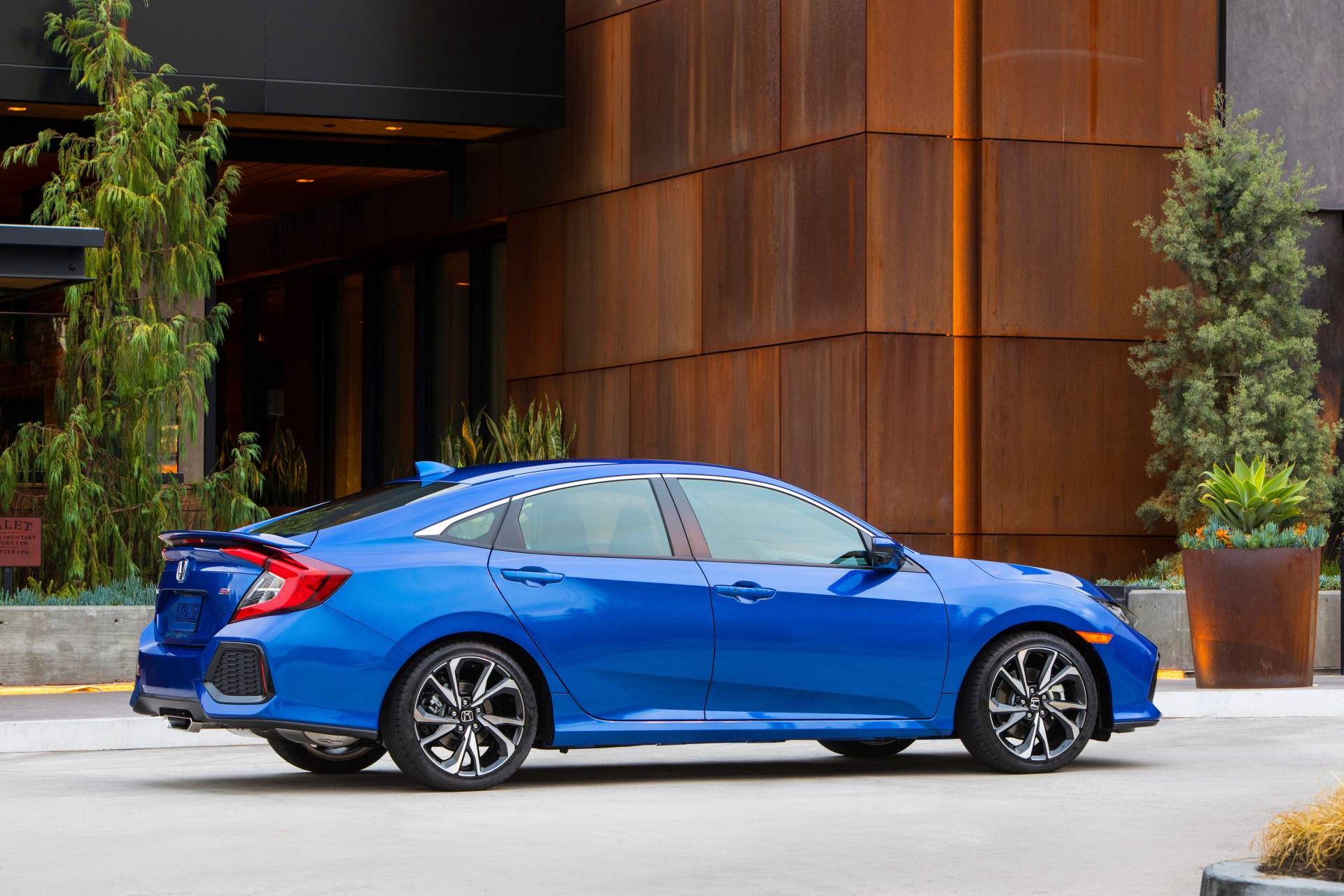 2019 Honda Civic Si Sedan 2019 Honda Civic Si Models Bring Minor Updates And $200 Price Hike