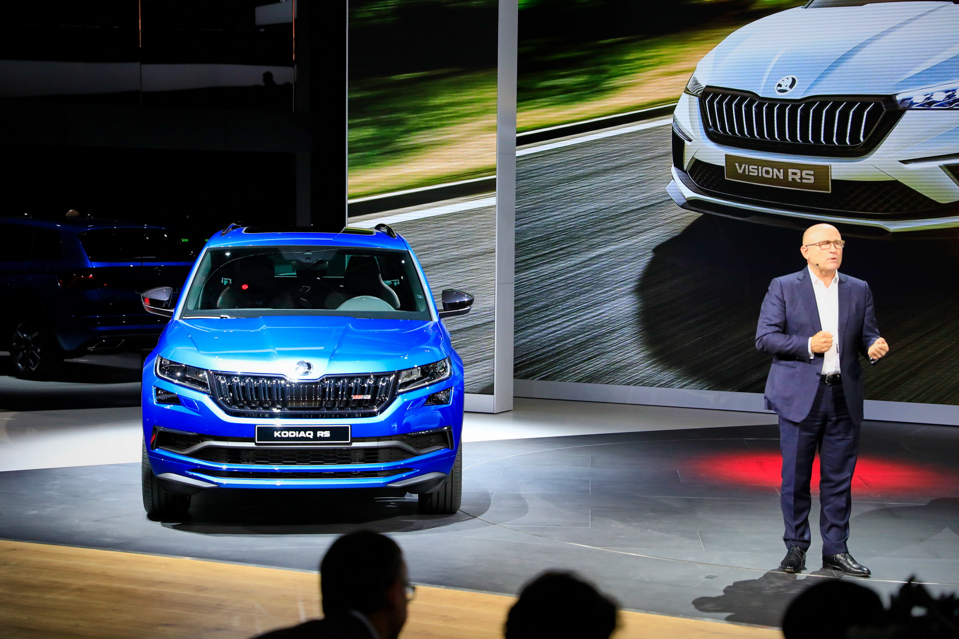 2019 skoda kodiaq rs livepics specs-9 New Skoda Kodiaq RS Makes Public Debut In Paris With Brand’s Most Powerful Diesel Ever