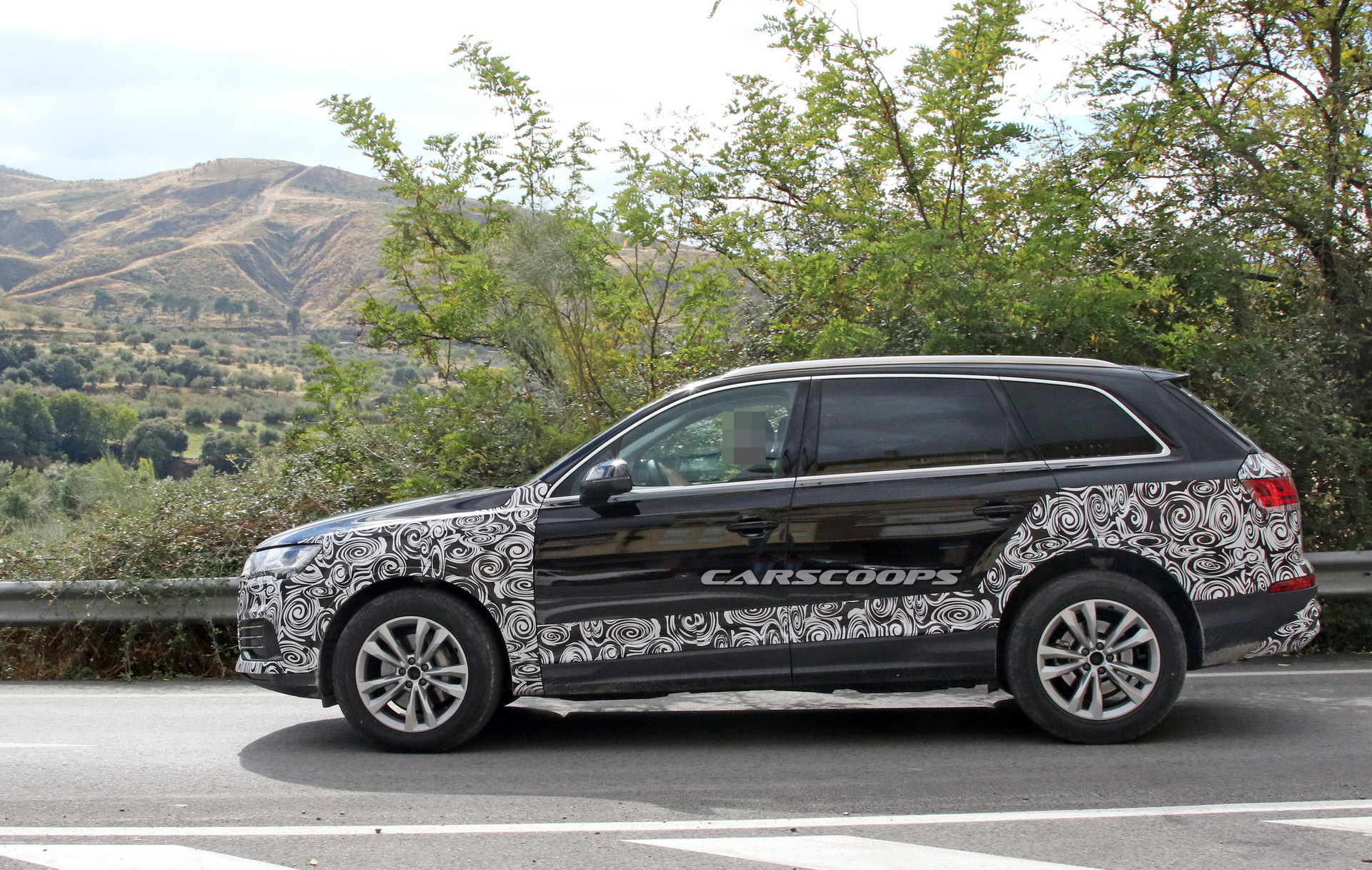 2019 audi q7 facelift spy 8 Audi Prepping Facelift 2020 Q7 With New Grille And Headlights