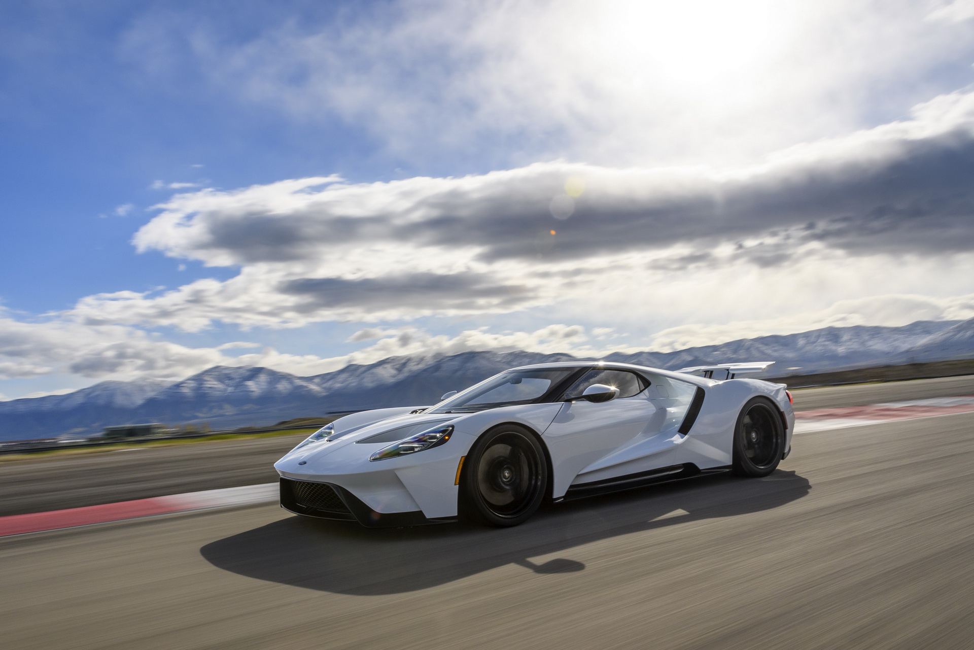Ford-GT-02 Ford Extends GT Production By Two Extra Years To Cover Demand