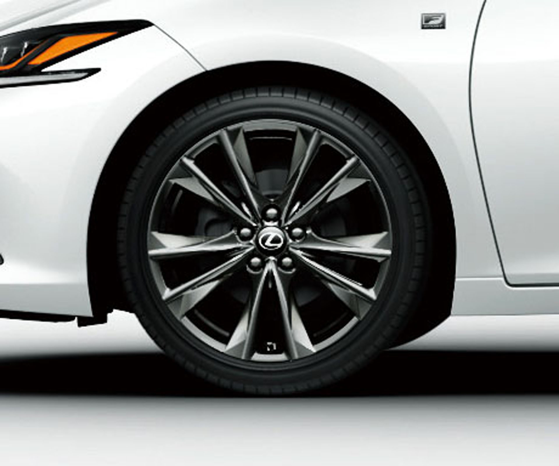 2019-lexus-es-jdm-91 2019 Lexus ES Launches In Japan Complete With Digital Mirrors