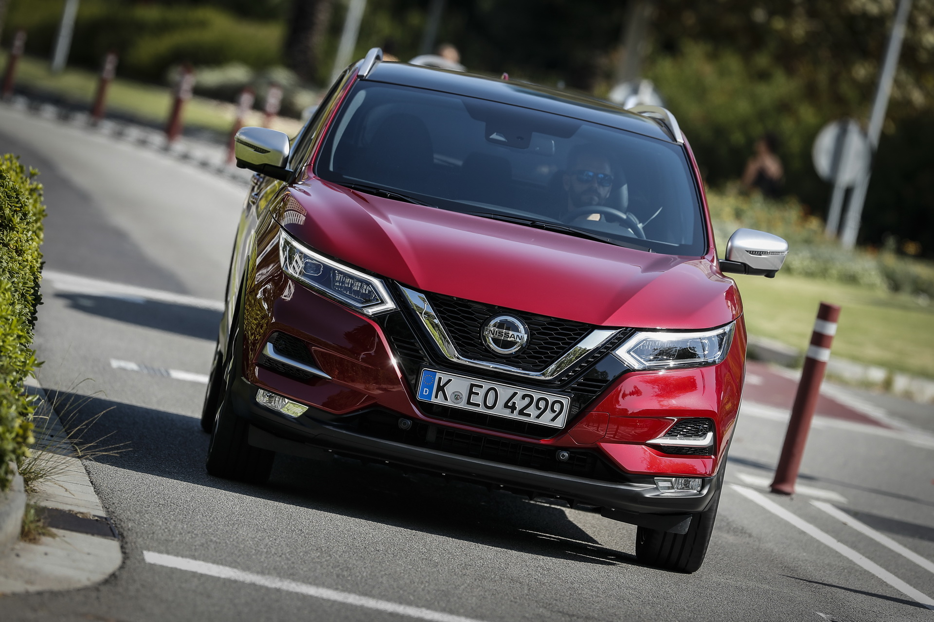2019-Nissan-Qashqai-36 2019 Nissan Qashqai Gets New Turbo Petrol Units, DCT ‘Box And Infotainment System