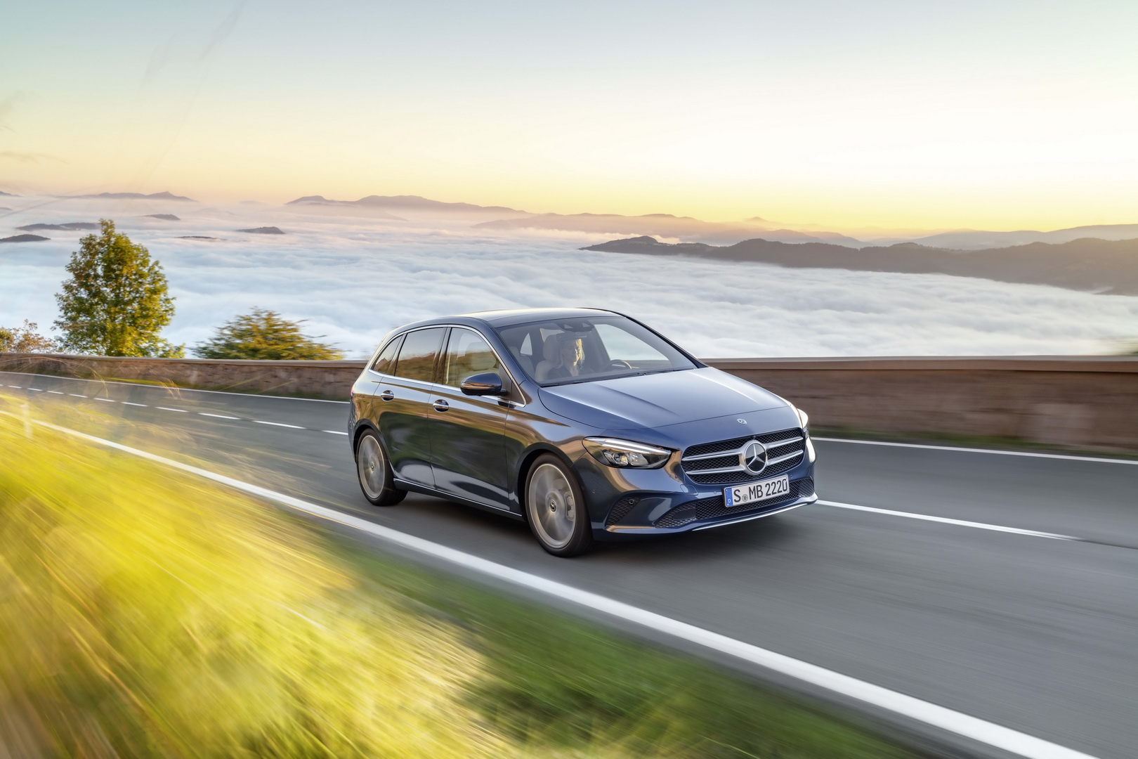 Mercedes-Benz B-Klasse, W 247, 2018 // Mercedes-Benz B-Class, W All-New Mercedes B-Class Lands In Paris With Fresh Looks And Tech