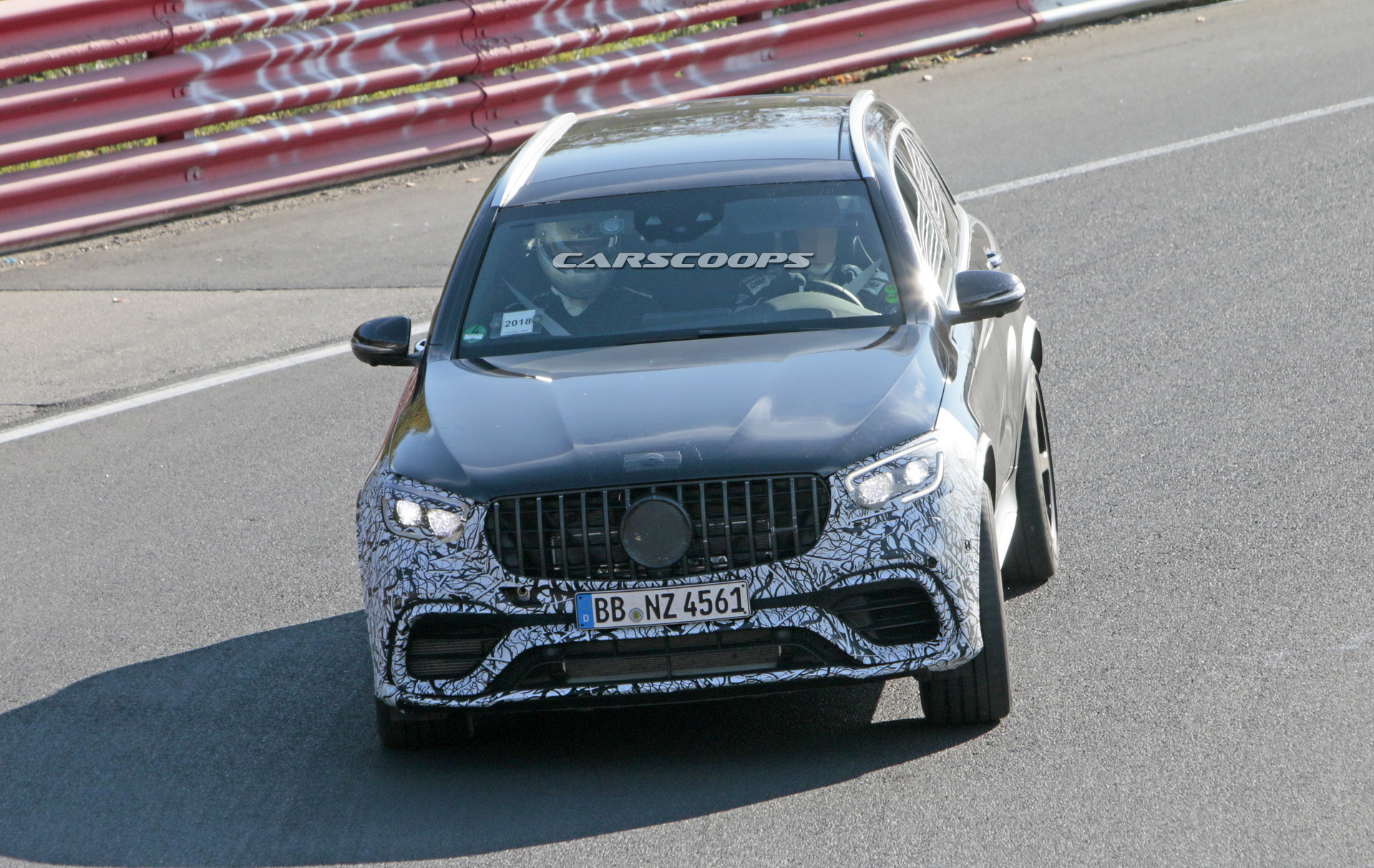 2019 mercedes amg glc63 facelift spy 1 2020 Mercedes-AMG GLC 63 Gets A Mild Makeover, Coming Next Year