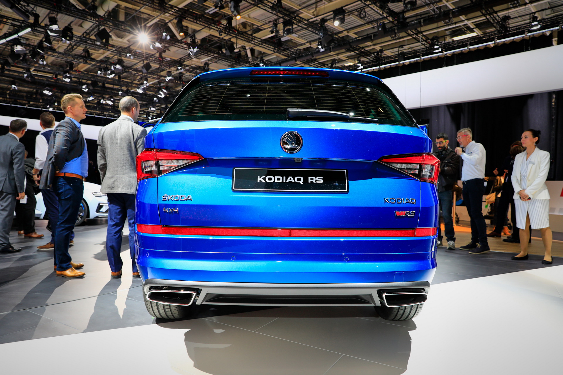 2019 skoda kodiaq rs livepics specs-24 New Skoda Kodiaq RS Makes Public Debut In Paris With Brand’s Most Powerful Diesel Ever
