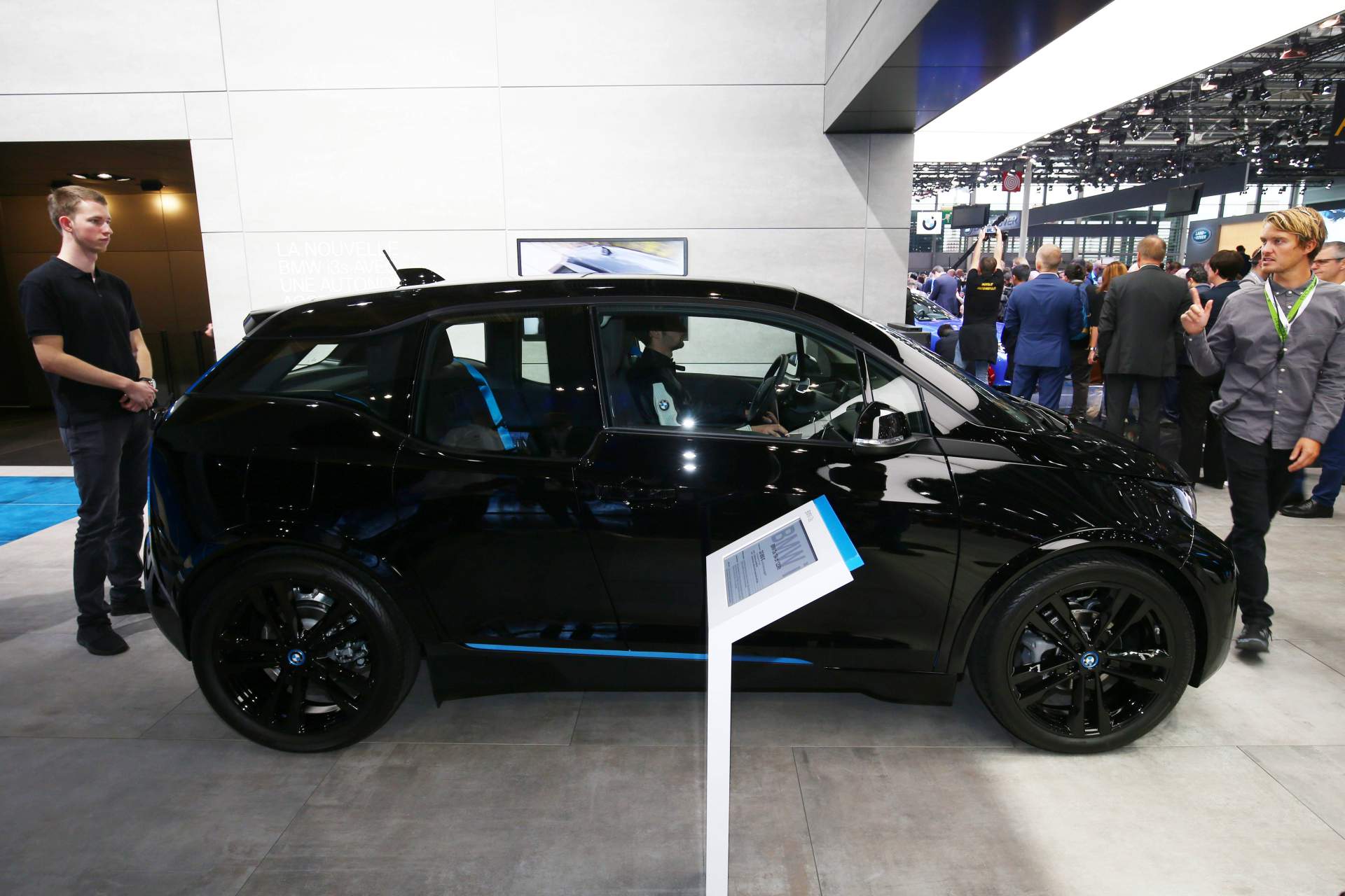 2019 BMW i3S 3 BMW Drops Range Extender Option As i3 Gains Bigger Battery