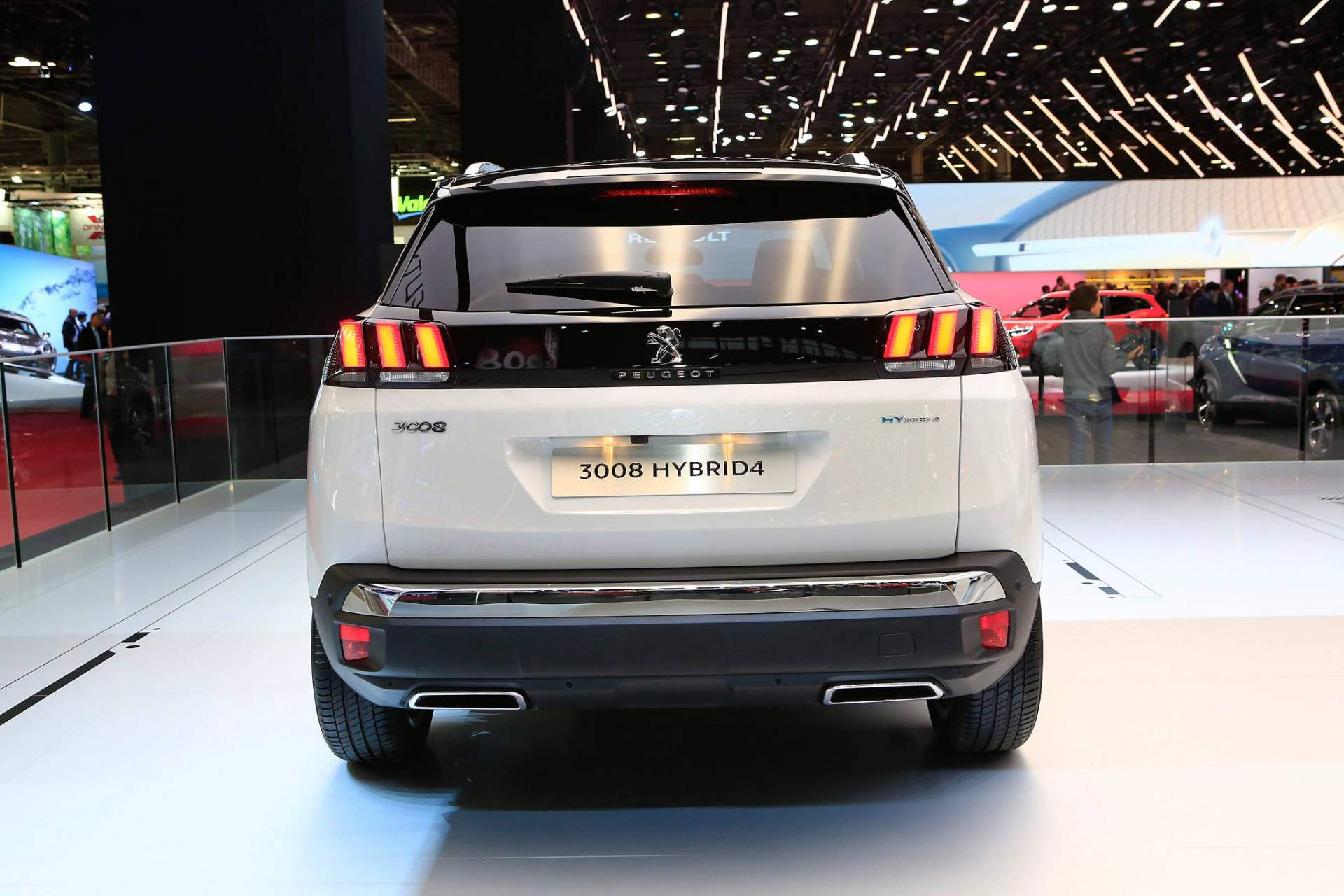 Auto Salon Paris / Mondial Paris Motor Show 2018, France, Paris, 02 Peugeot 3008 GT Hybrid4 Brings Long-Awaited AWD Capability To Compact Crossover