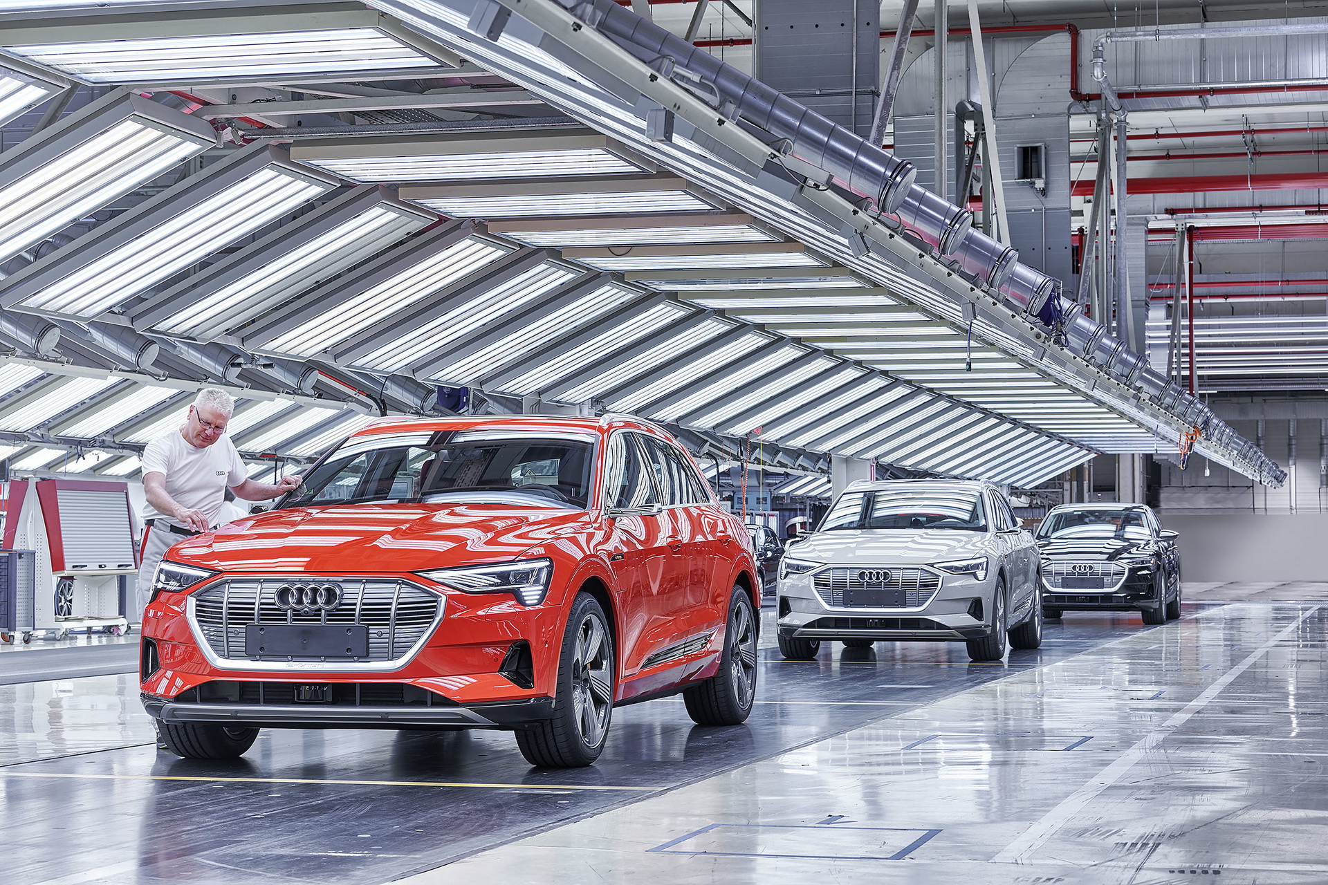 Audi-Etron-Production-03 European Car Makers May Be Too Late To Catch Up With China In Electric Cars