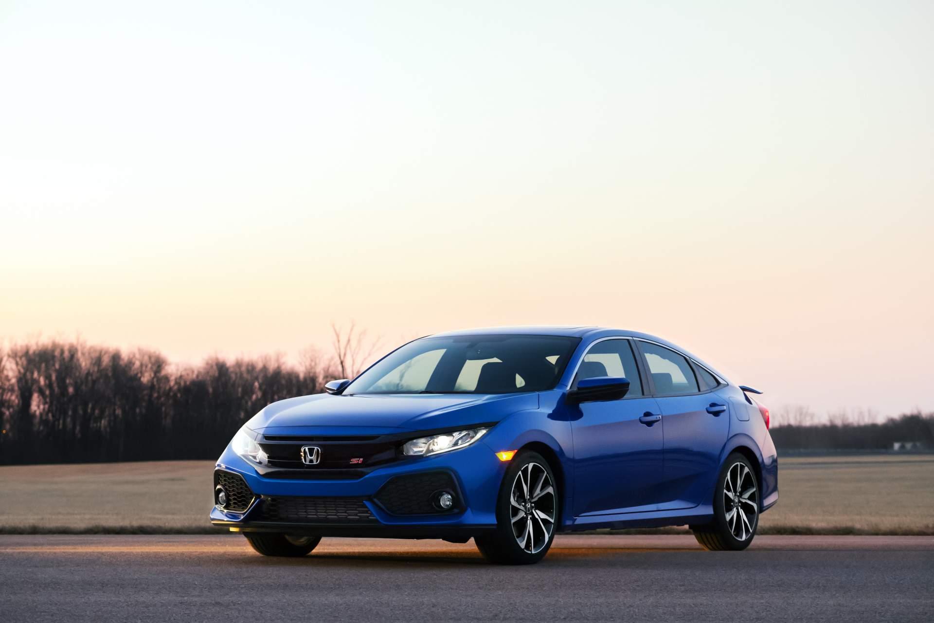 2018 Honda Civic Si 2019 Honda Civic Si Models Bring Minor Updates And $200 Price Hike