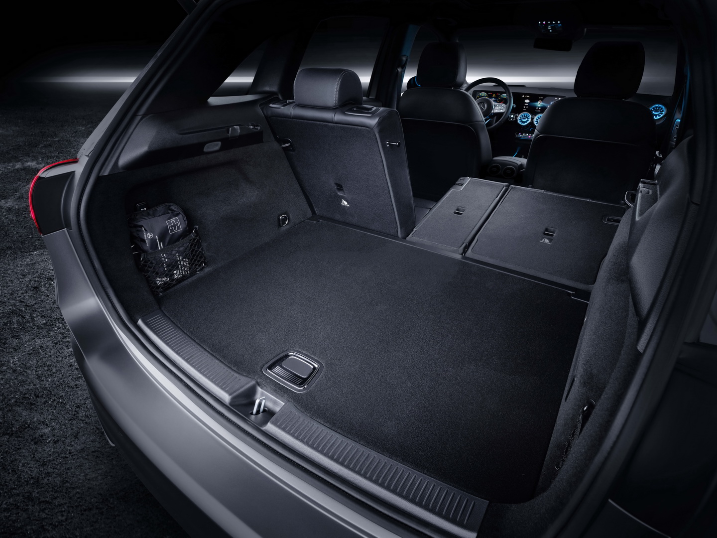 Mercedes-Benz B-Klasse, W 247, 2018 // Mercedes-Benz B-Class, W All-New Mercedes B-Class Lands In Paris With Fresh Looks And Tech