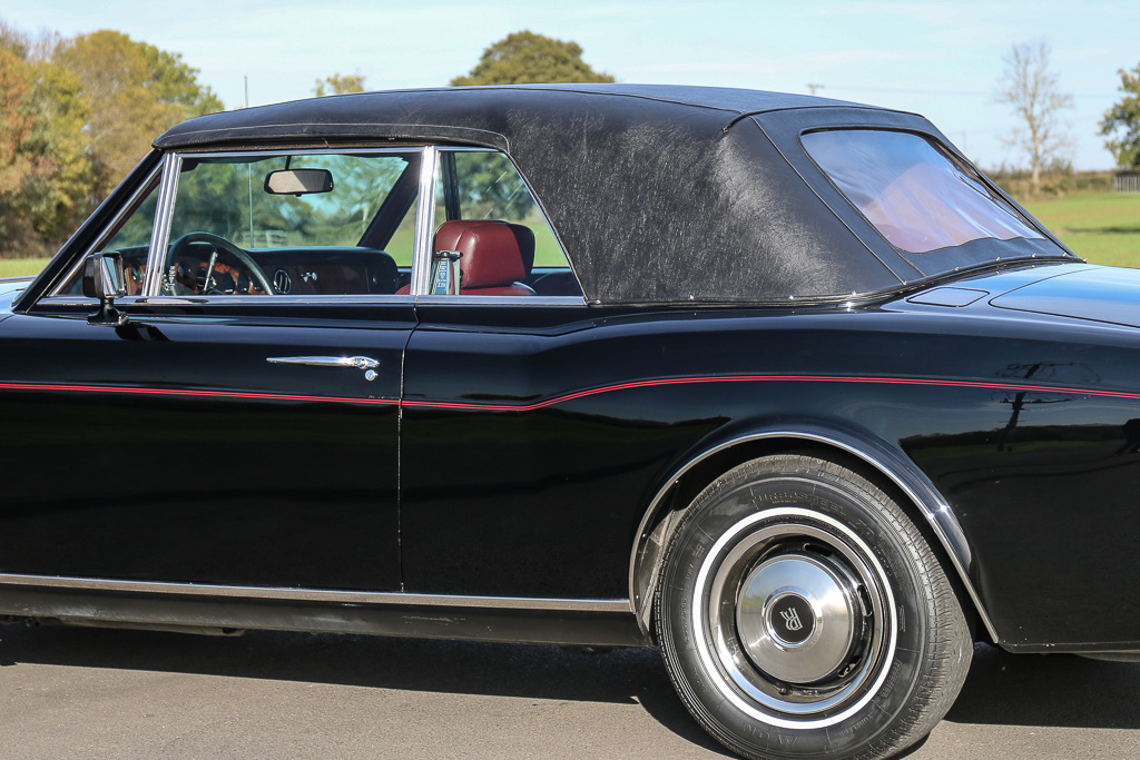 rolls royce corniche sinatra auction 19 Frank Sinatra’s 1984 Rolls-Royce Corniche Convertible Getting Auctioned Off