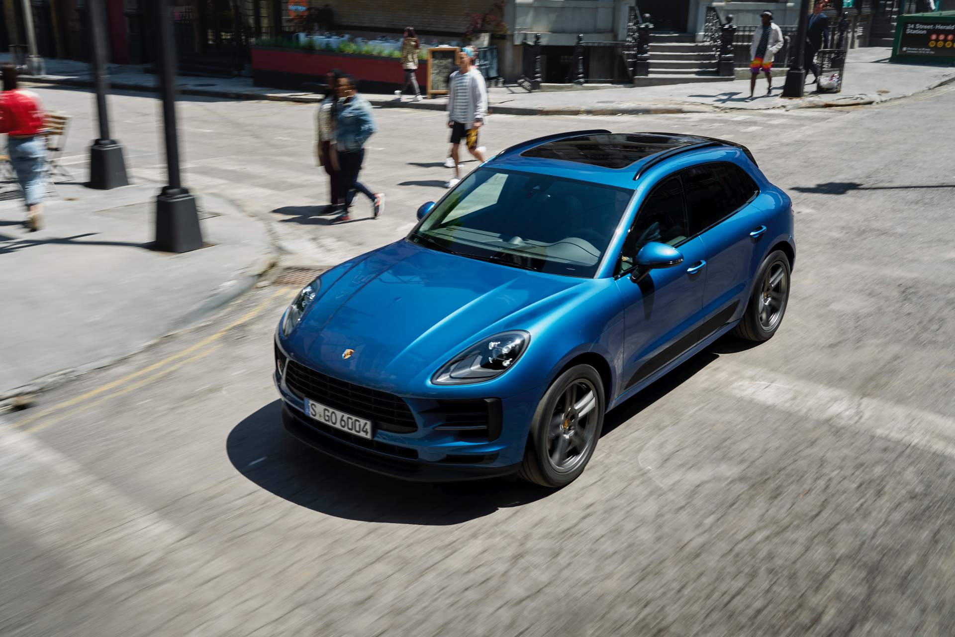 2019 Porsche Macan 5 2019 Porsche Macan Debuts In Europe With 245 PS 2.0L Turbo-Four