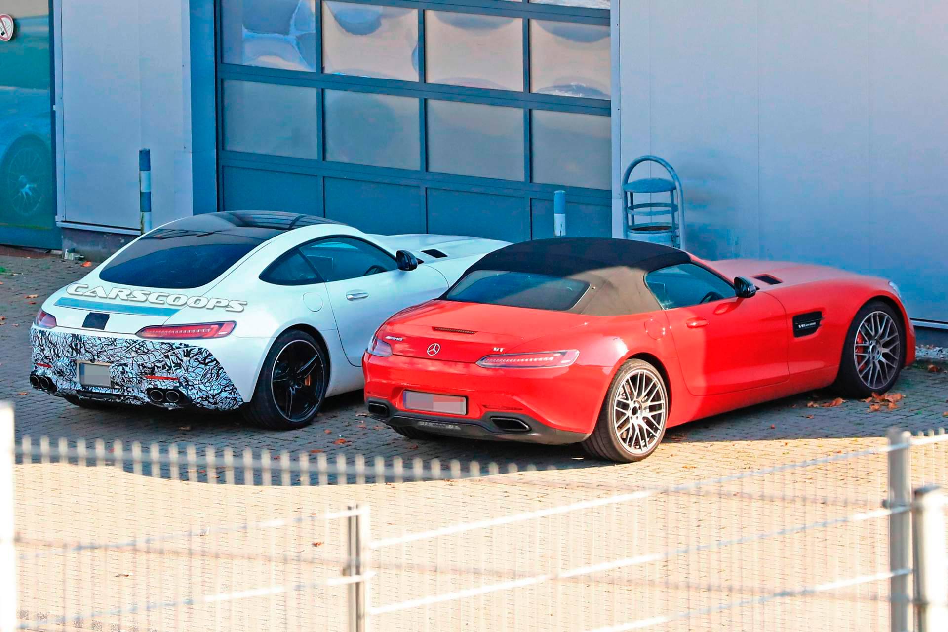 2019 Mercedes AMG GT 53 spy shots 3 2019 Mercedes-AMG GT Prototype With Round Exhausts Is Likely The ’53’ Hybrid