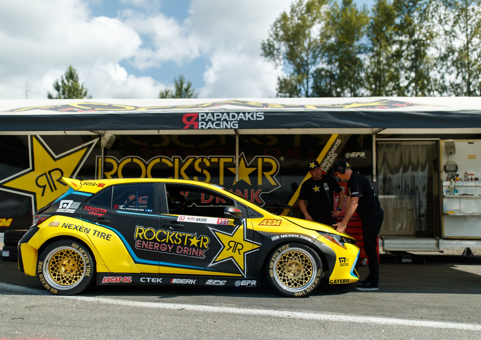 Toyota-Corolla-SEMA-17 Toyota Hatches An Assortment Of Modified Corollas For SEMA