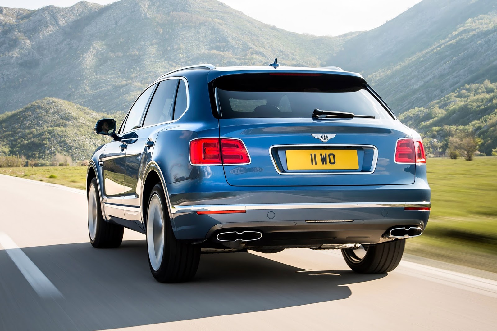 bentley bentayga diesel 6 Bentley Drops Bentayga Diesel From Europe