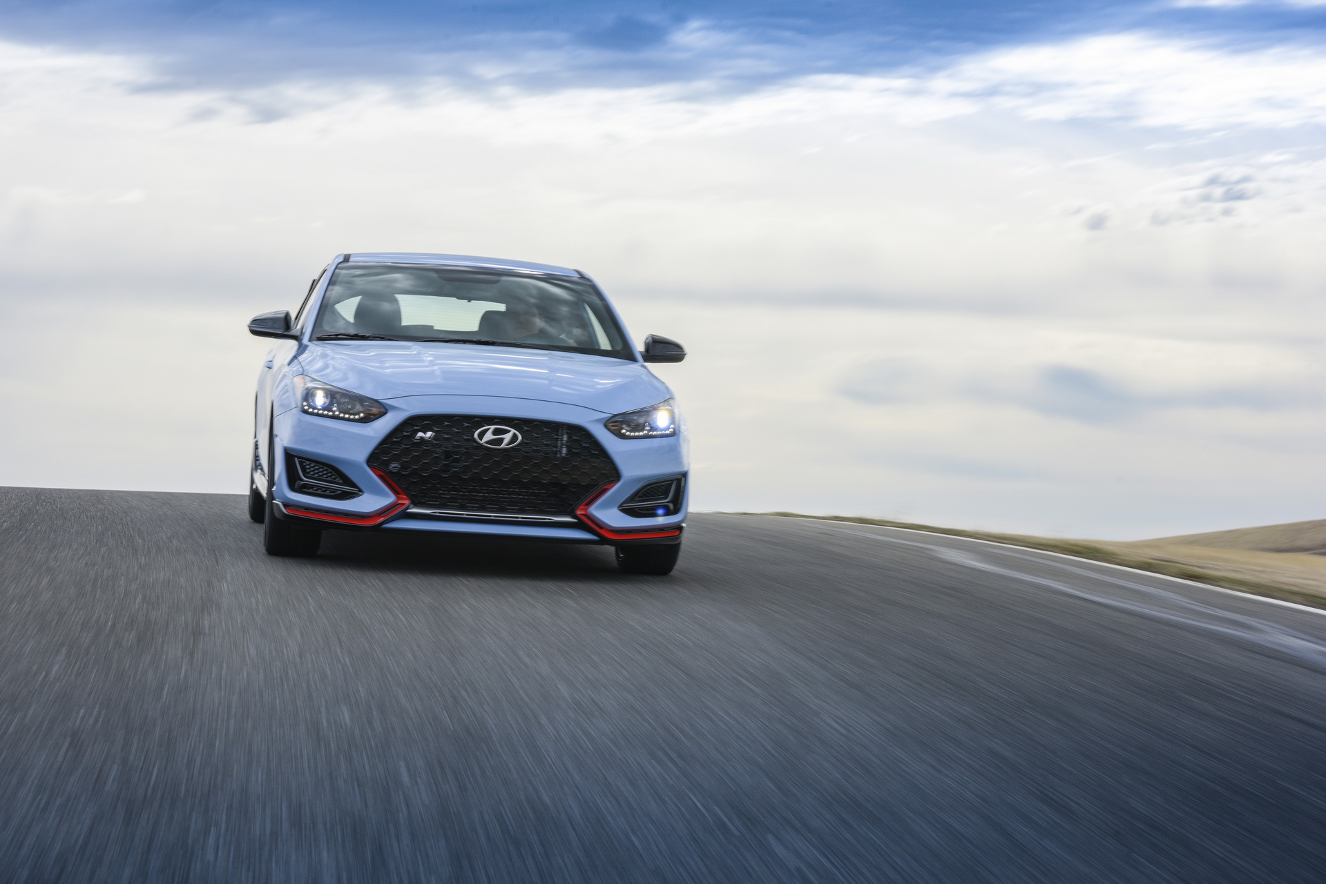 Hyundai-Veloster-N-16 New Hyundai Veloster N Celebrates U.S. Launch At Thunderhill Raceway